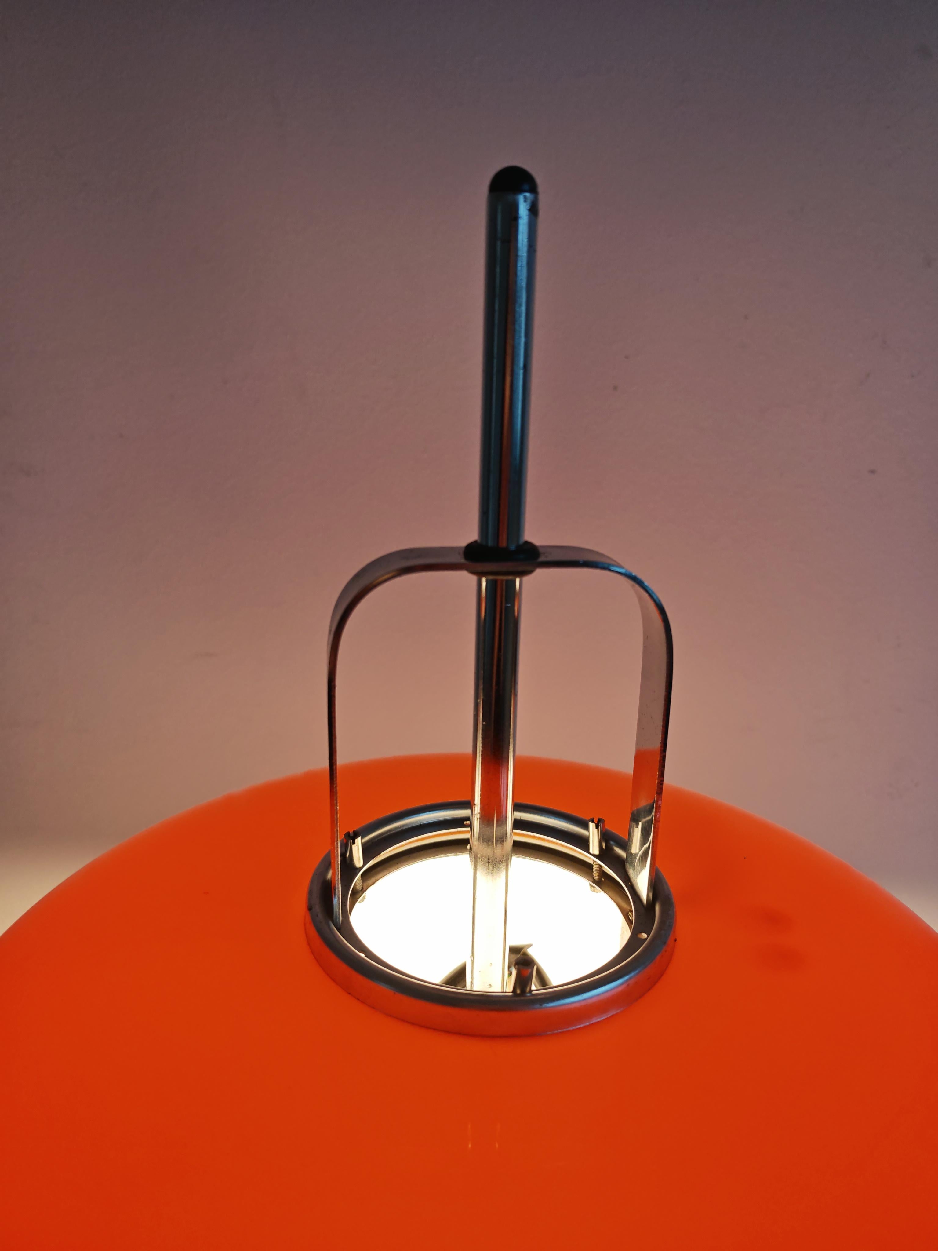 Lámpara de sobremesa Mid Century Modern 