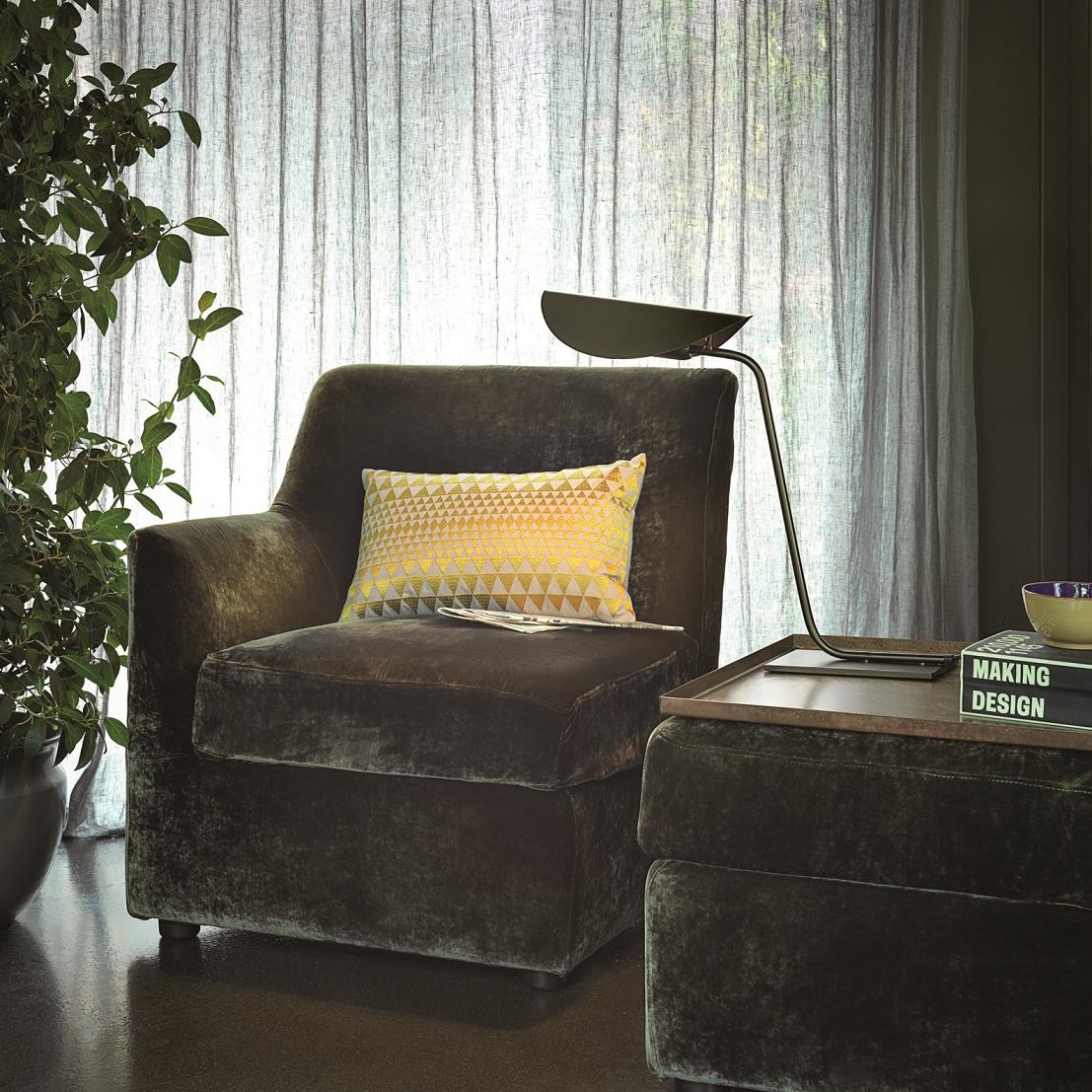 Italian Mid Century Modern Table Lamp 'Plume' Anodic Bronze Metal by Christophe Pil For Sale
