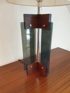 Mid-Century Modern Table Lamp with Plexiglass, Detail