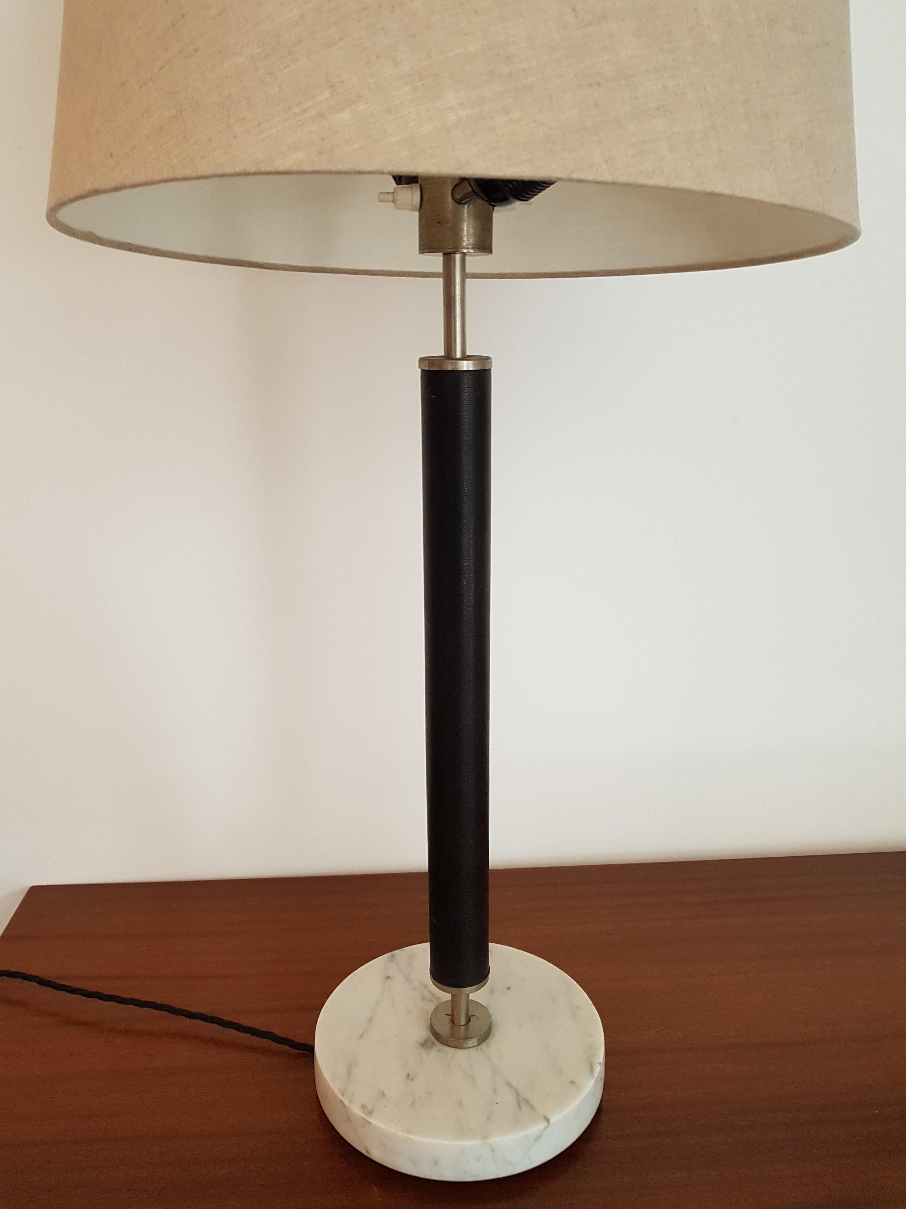 Belgian Mid-Century Modern Table Lamp with Thick Marble Base and Leather Stem For Sale