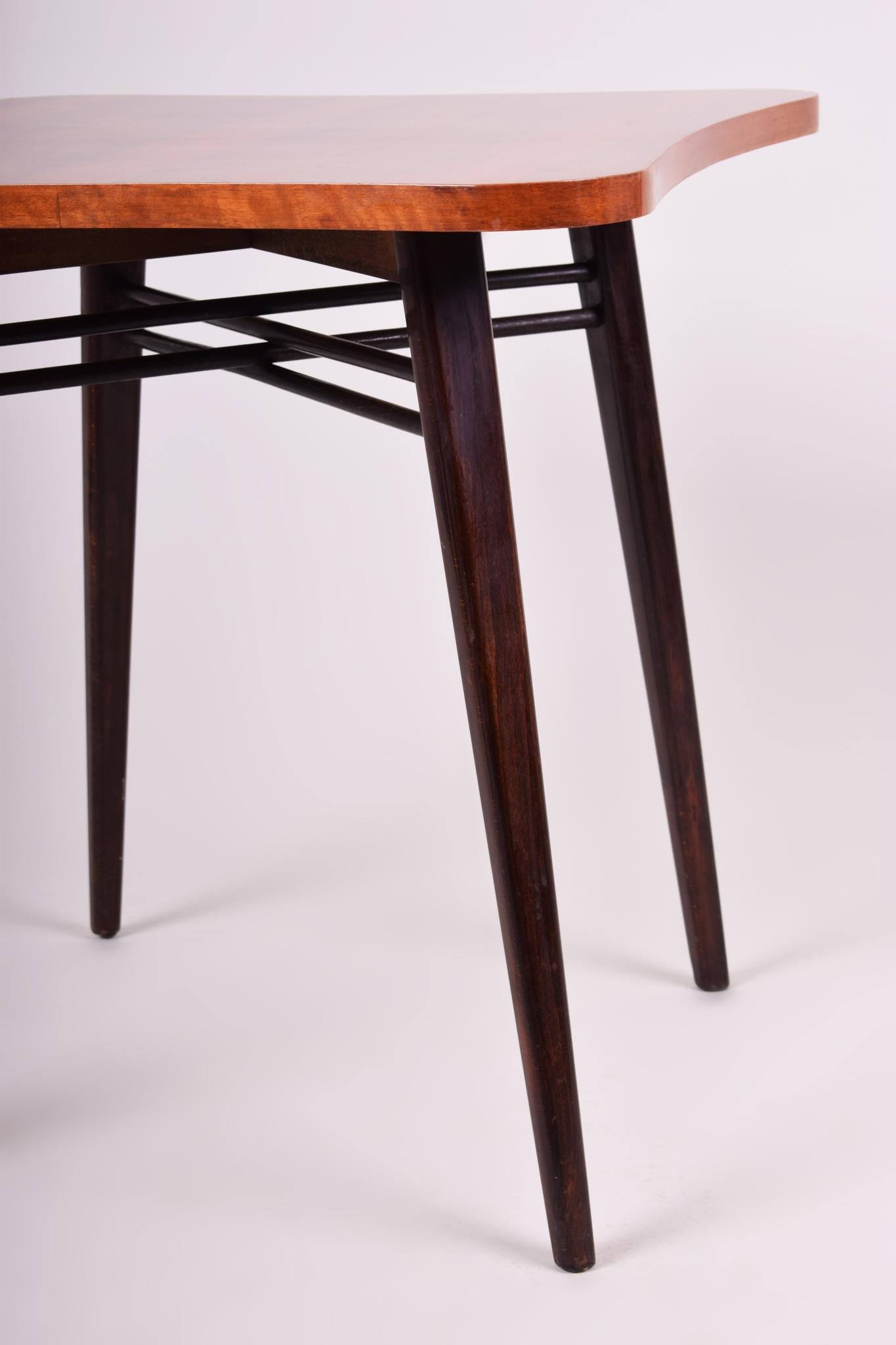 Mid-Century Modern Table Made in '40s Czechia, Non Restored Walnut For Sale 2