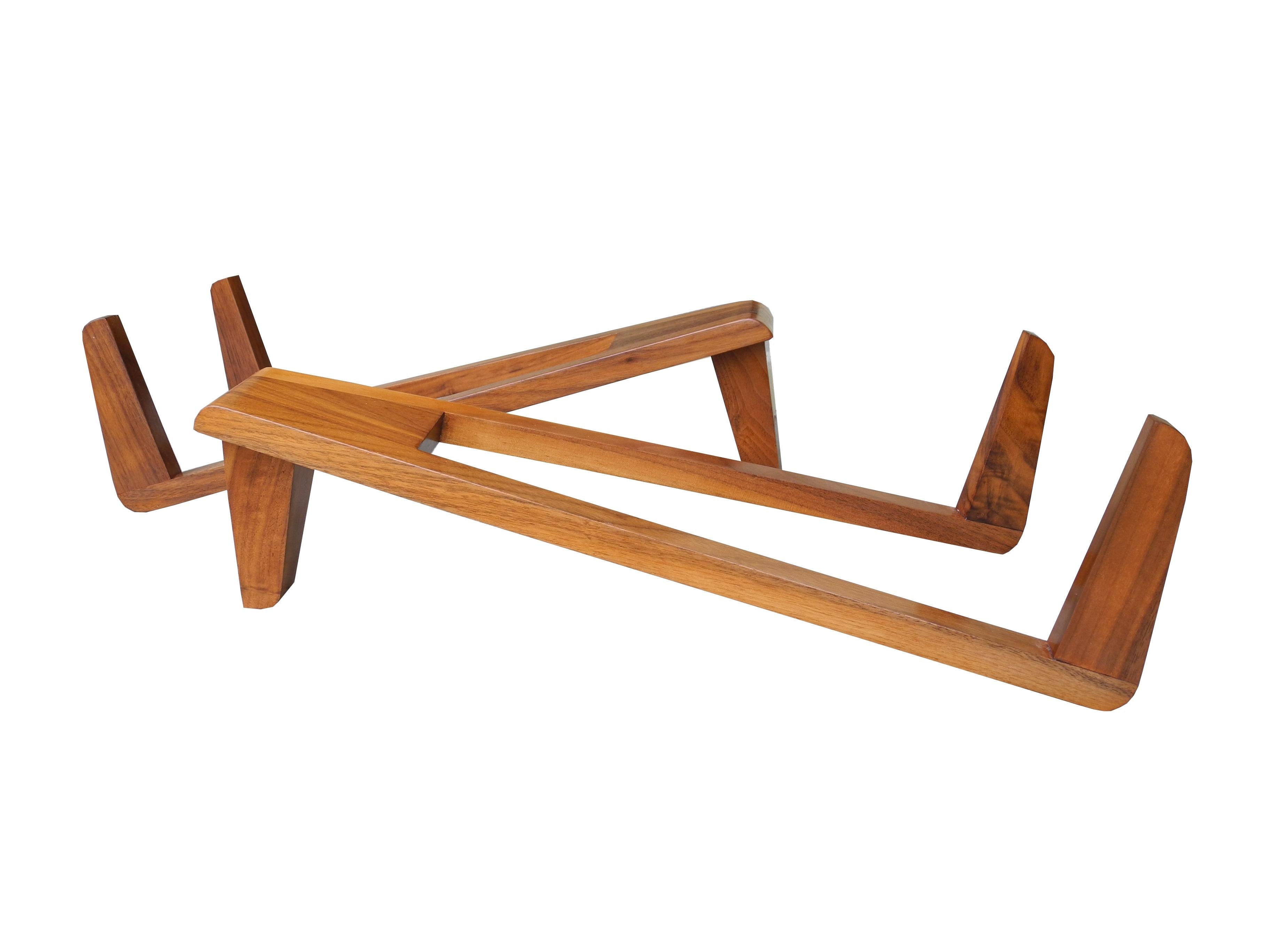 This pair of rare tabletop book holders are made of solid walnut and were designed by Mel Smilow. Keep your books organized on your desk with this modern vintage bookstand / shelf.