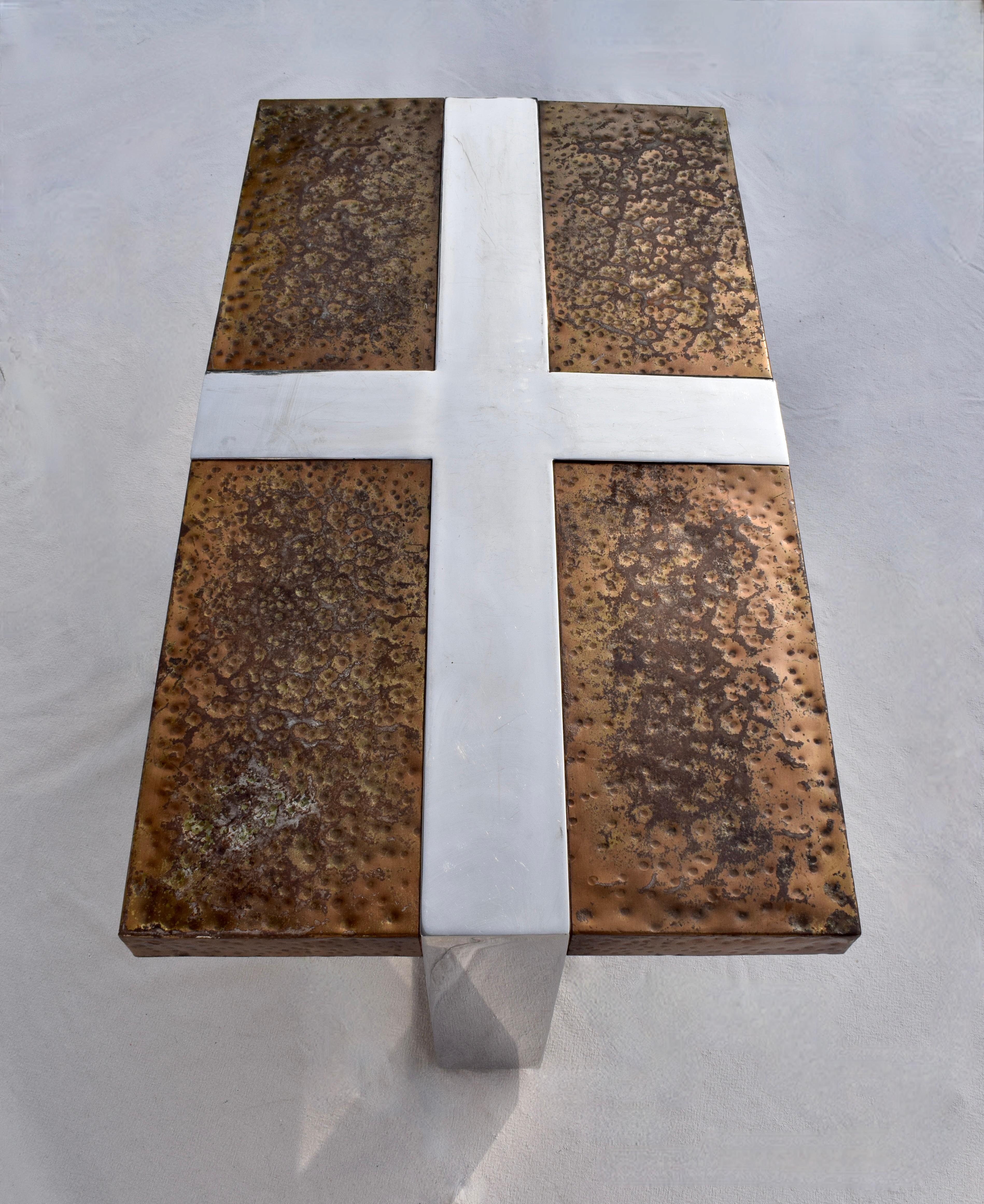 Moderne Tische aus der Mitte des Jahrhunderts im Stil von Milo Baughman – Paar (Kupfer) im Angebot
