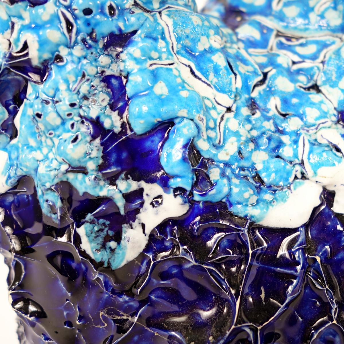 Große blaue Mid-Century-Modern-Vase des französischen Keramikspezialisten Vallauris im Angebot 5