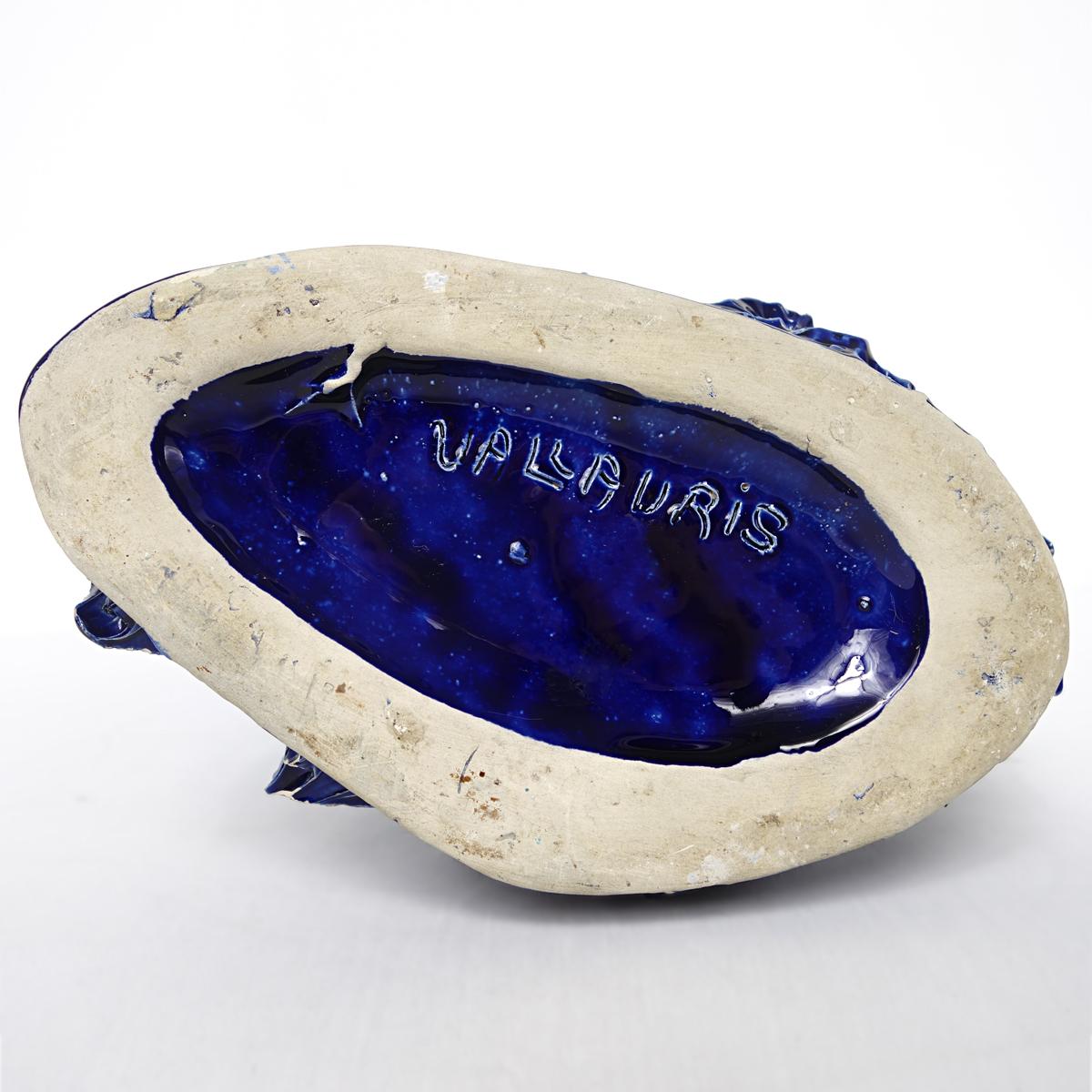 Grand vase bleu moderne du milieu du siècle dernier, spécialiste français de la céramique de Vallauris en vente 5