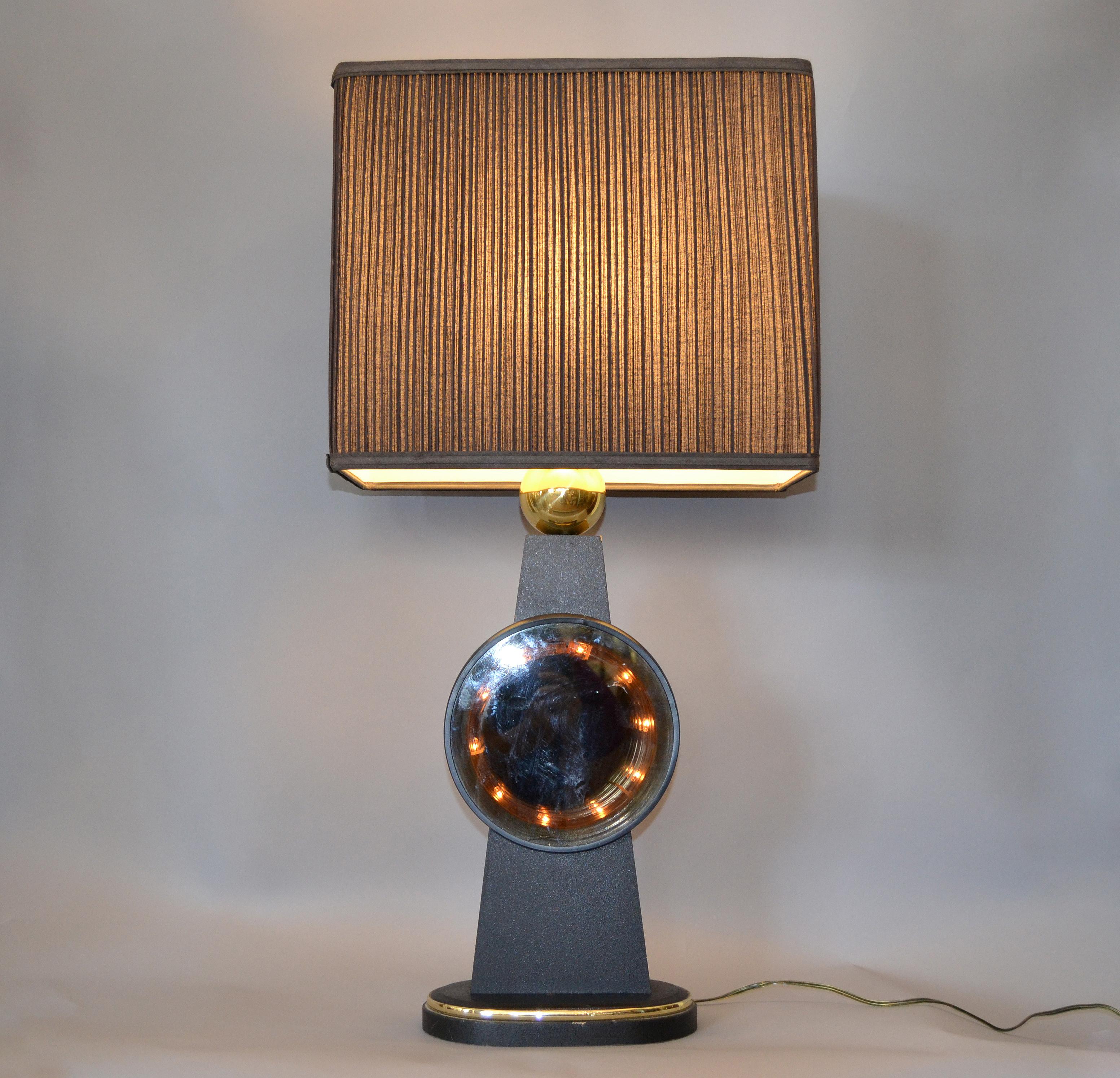 Mid-Century Modern Tall Brass, Glass, Wood Infinity Table Lamp in Black and Gold For Sale 3