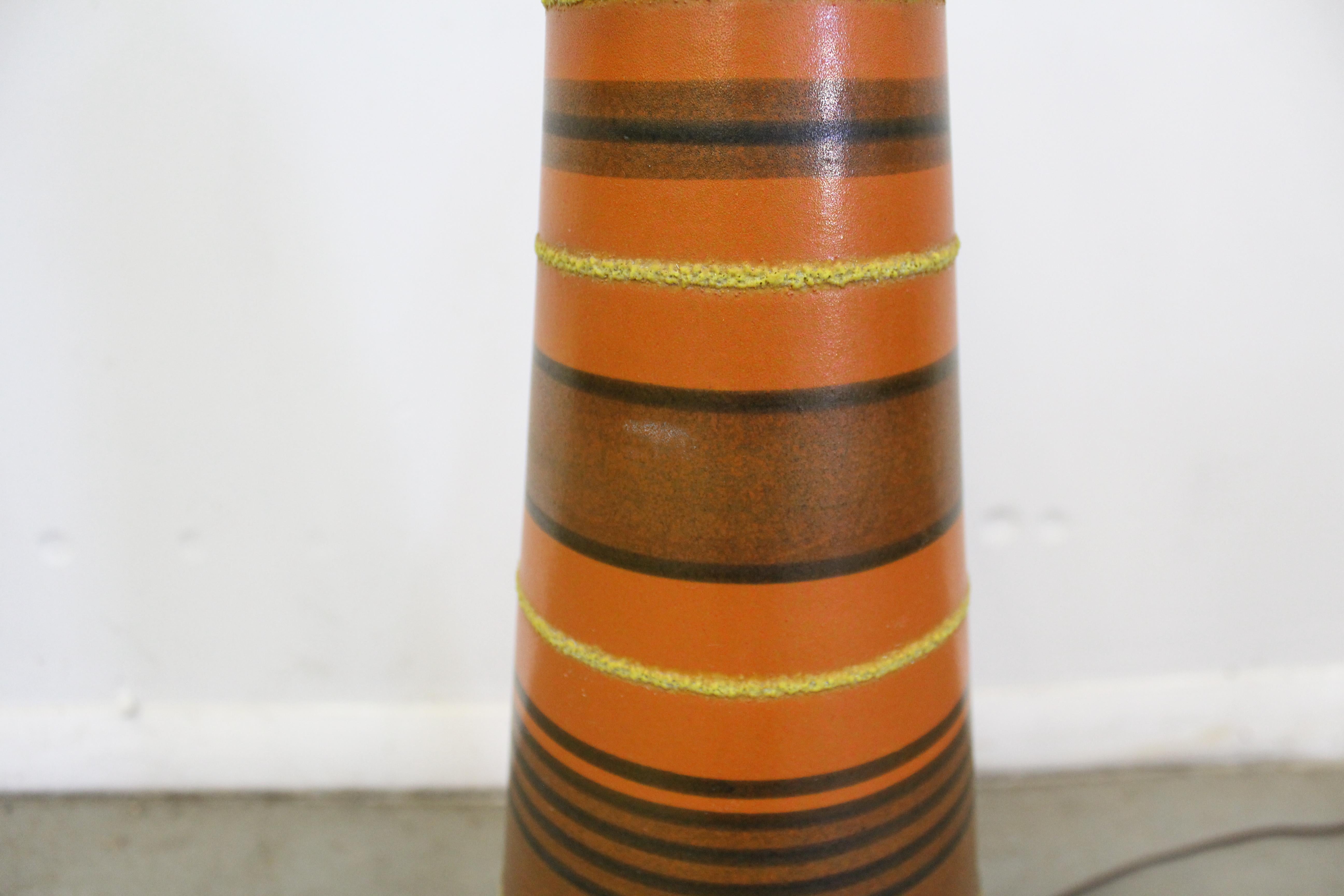 20th Century Mid-Century Modern Tall Italian Ceramic Cone Striped Orange Table Lamp