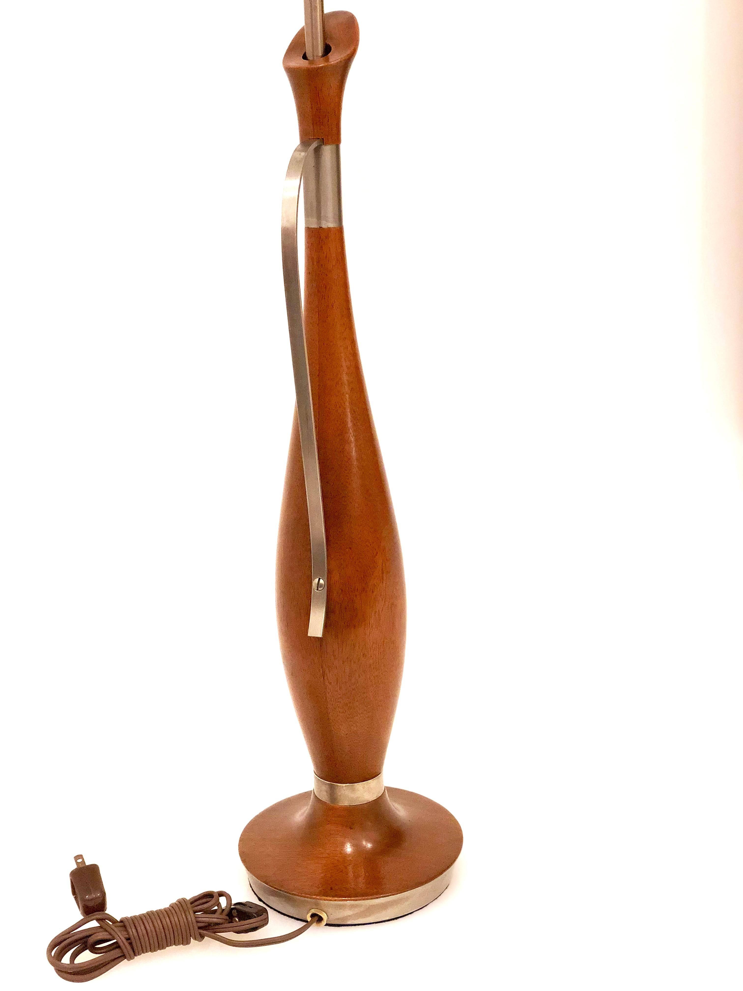 Mid-Century Modern Tall Mahogany and Brush Steel Table Lamp In Good Condition In San Diego, CA