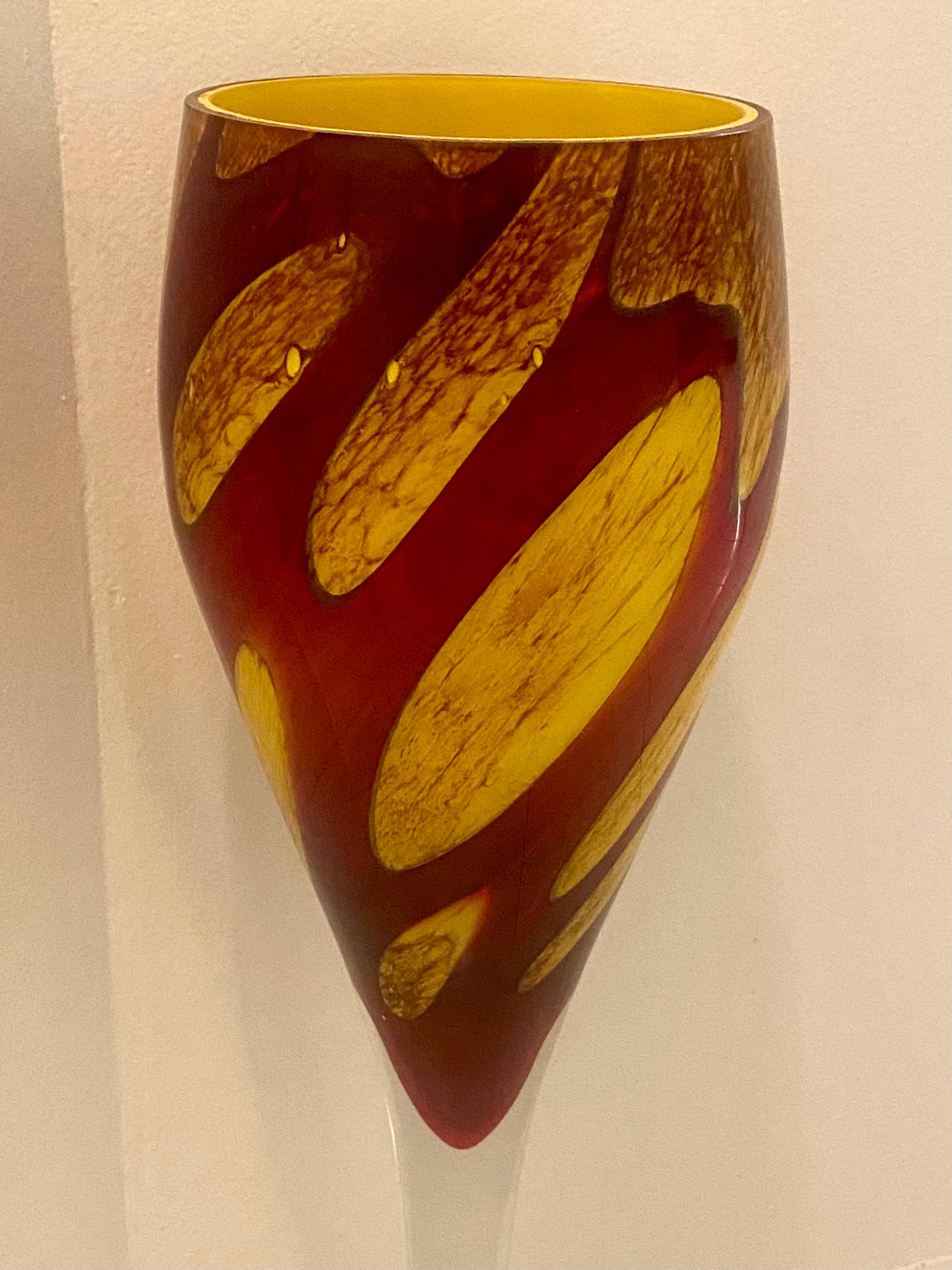 Mid-Century Modern Tall Murano Glass Coupe Vase In Good Condition For Sale In Miami, FL