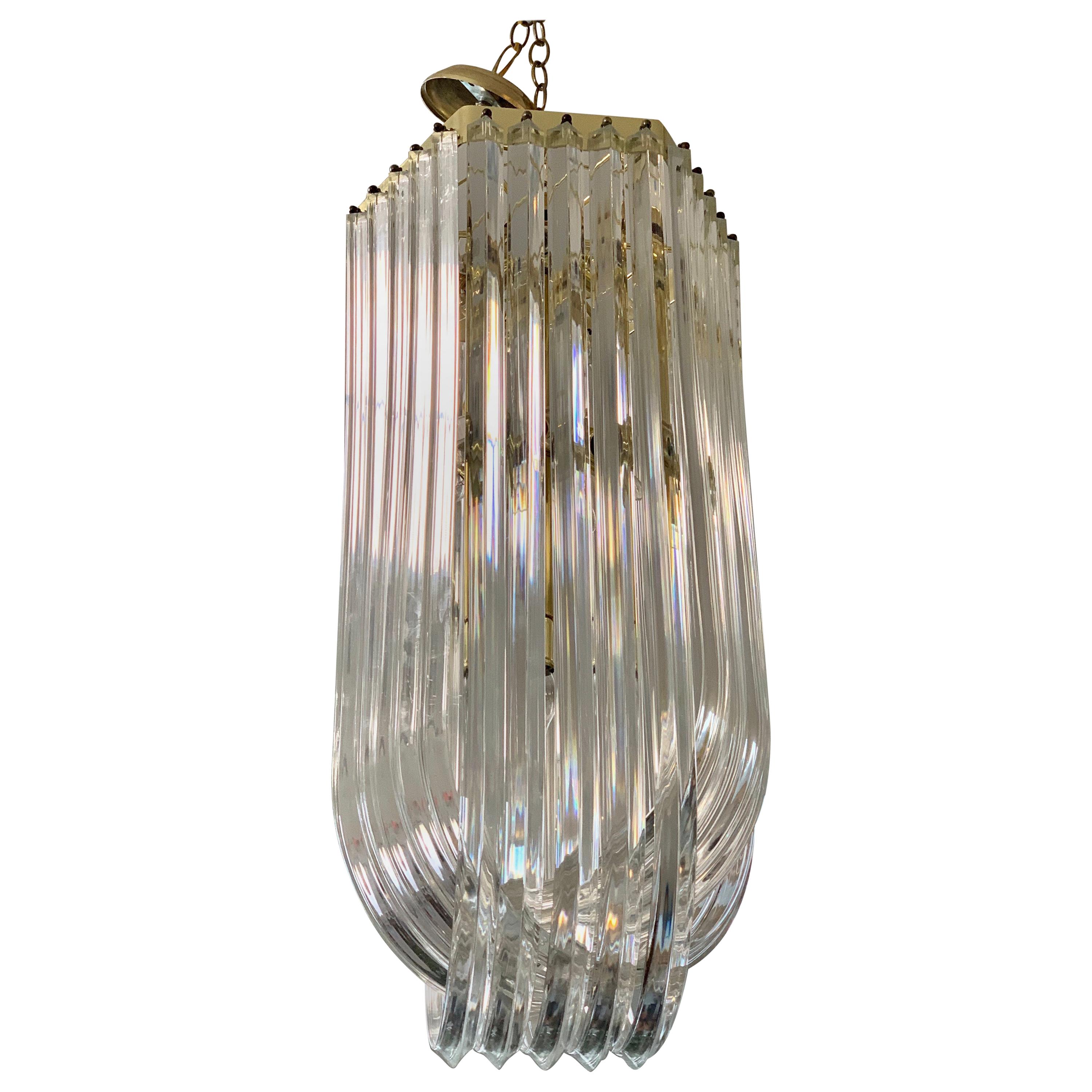 Mid-Century Modern Tall Sculptural Curved Lucite Chandelier For Sale