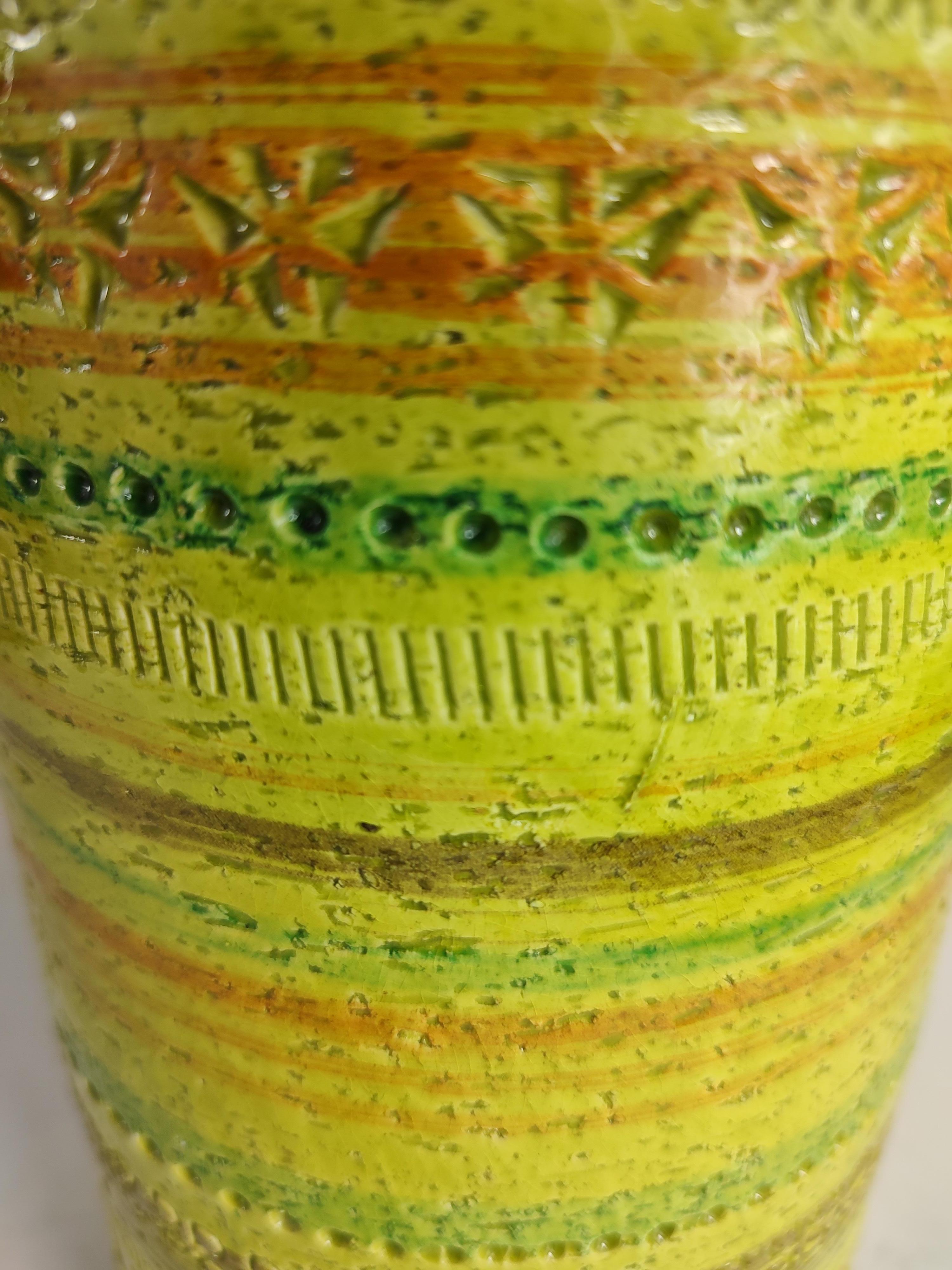 Große Vase in Limonengrün von Aldo Londi für Bitossi, Moderne der Mitte des Jahrhunderts  (Ton) im Angebot