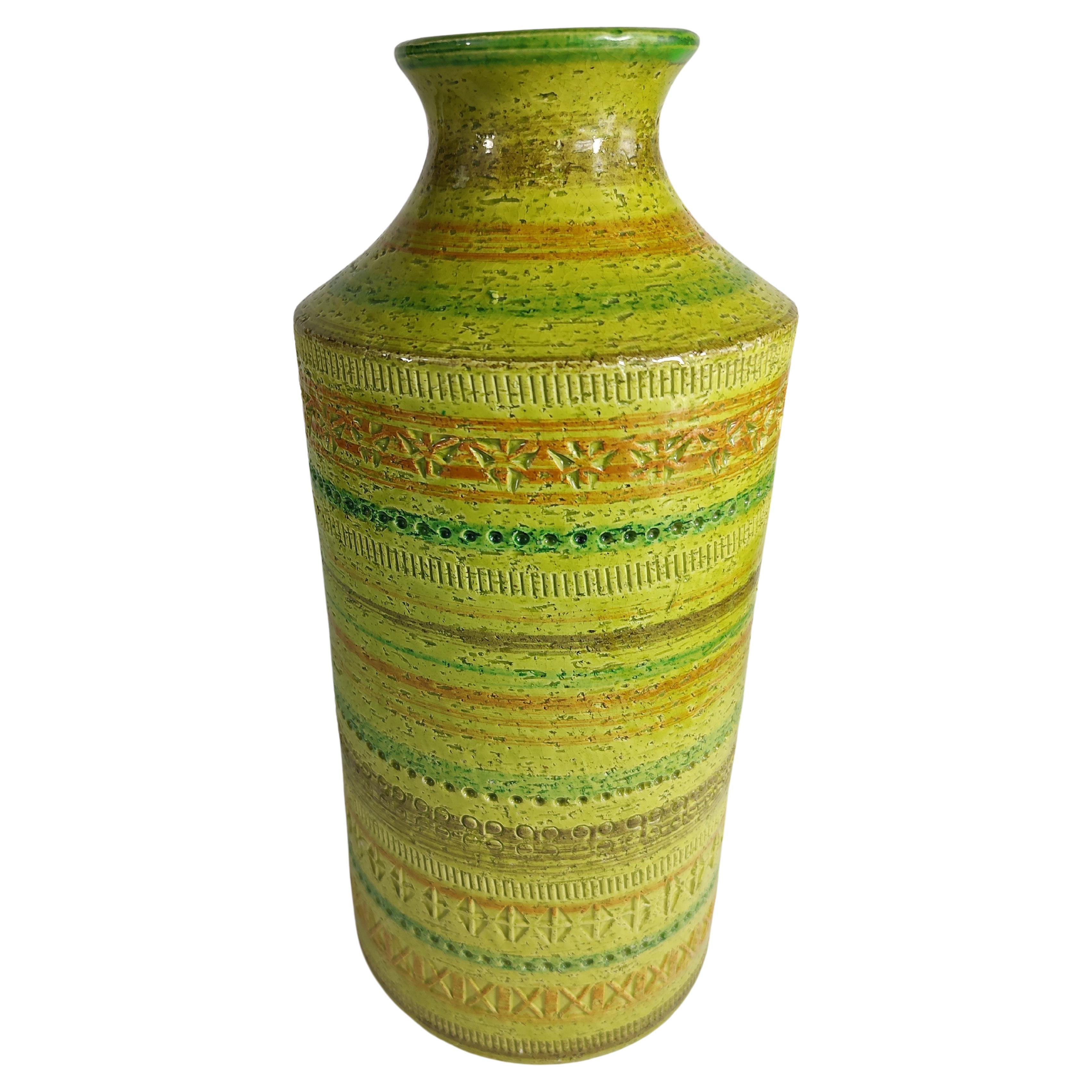 Mid-Century Modern Mid Century Modern Tall Vase in Lime Green by Aldo Londi for Bitossi  For Sale