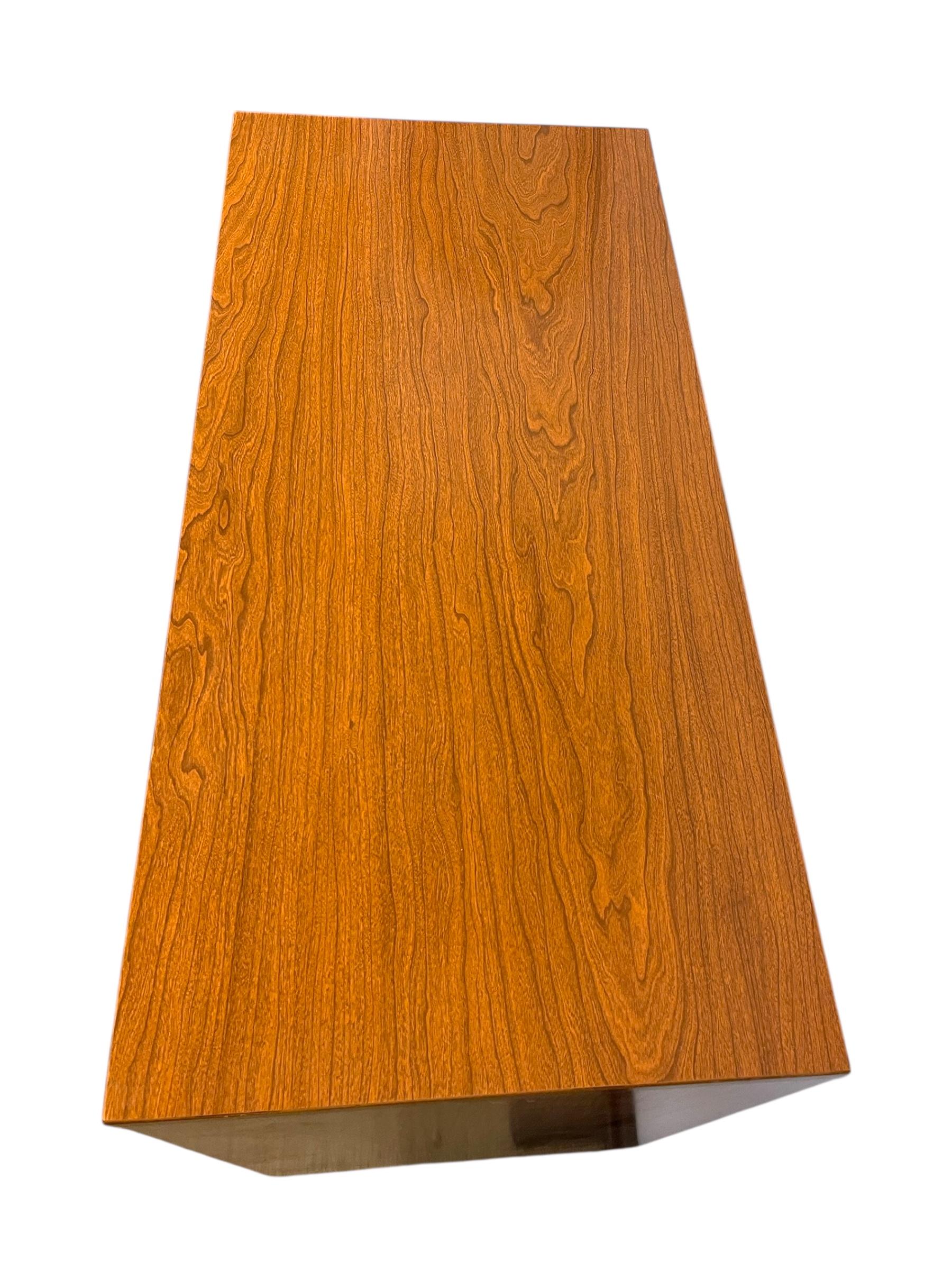 Mid-Century Modern Tallboy Dresser by Kroehler Custom Crafter, 1960s For Sale 5