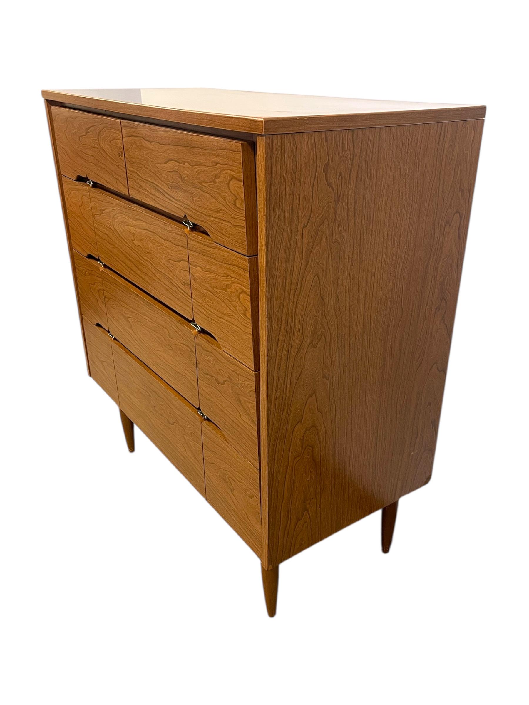 Walnut Mid-Century Modern Tallboy Dresser by Kroehler Custom Crafter, 1960s For Sale