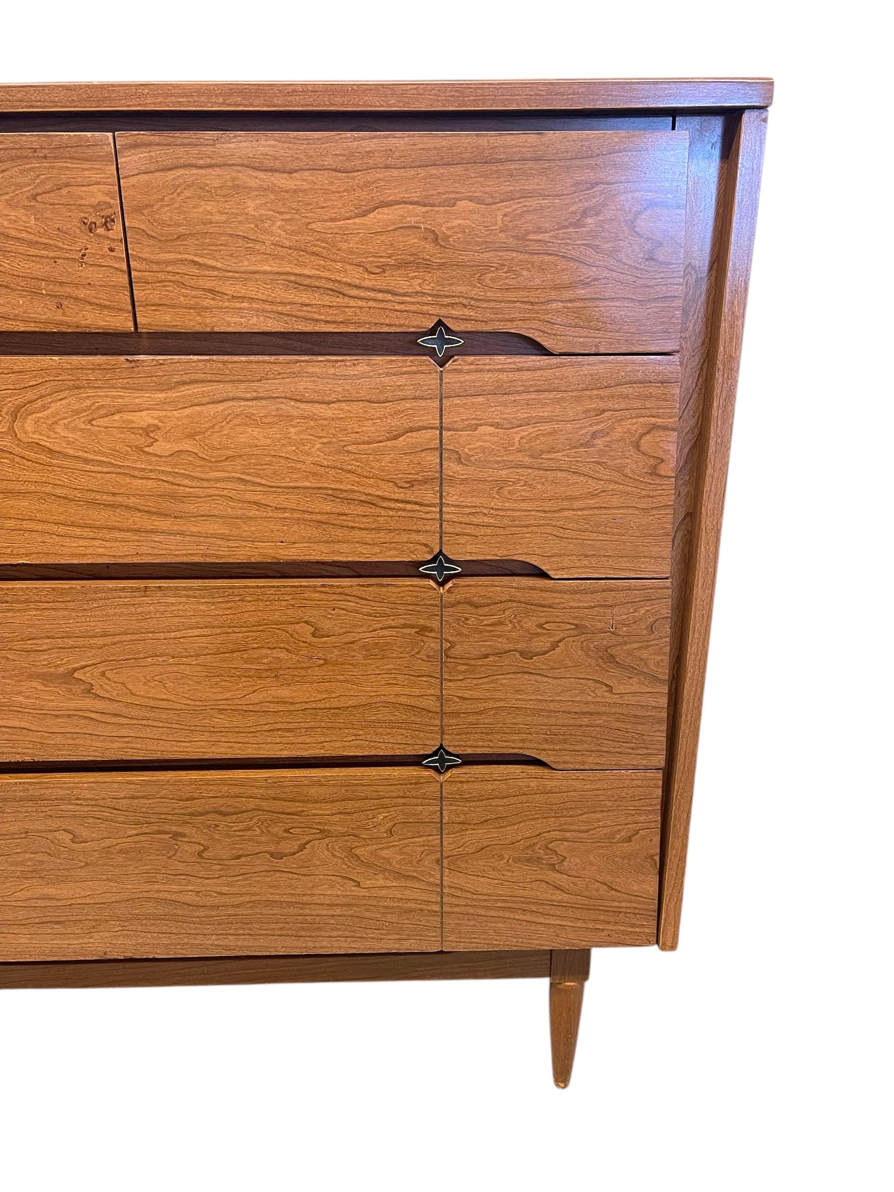 Mid-Century Modern Tallboy Dresser by Kroehler Custom Crafter, 1960s For Sale 2