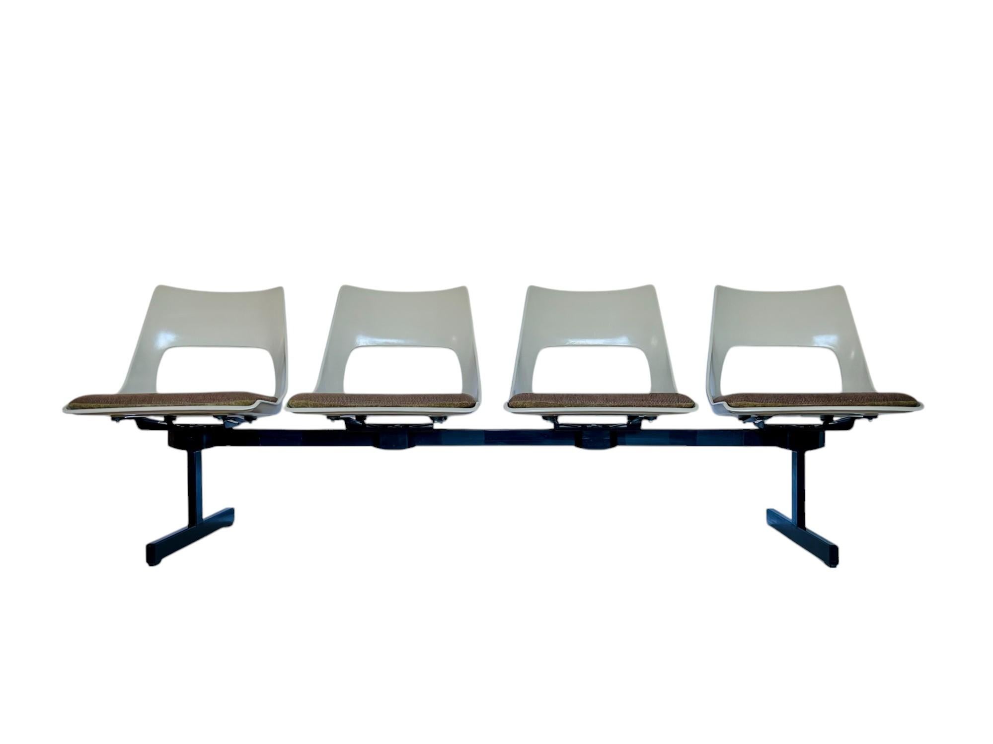20th Century Mid-Century Modern Tandem Four Seat Bench by Krueger