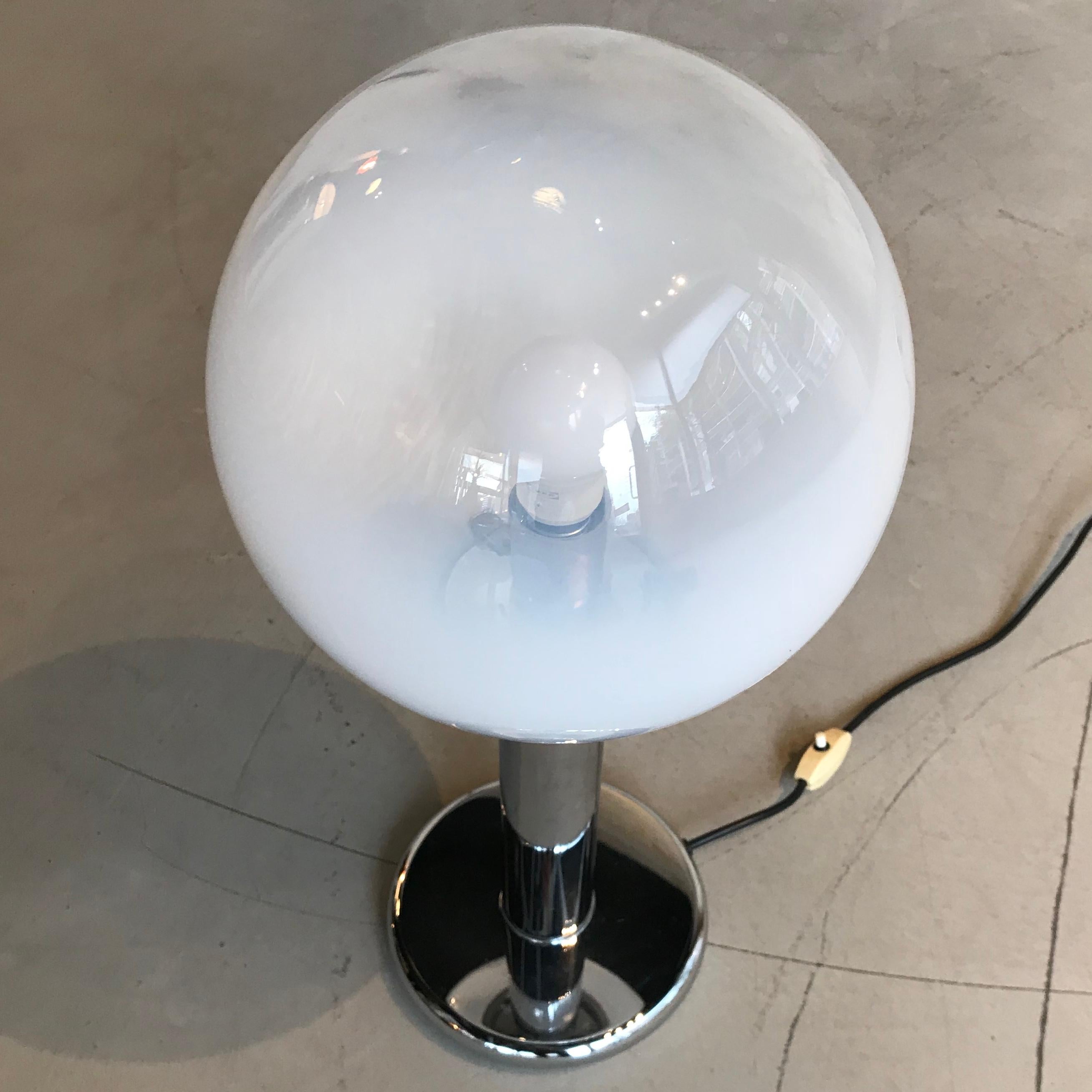 Mid-Century Modern Targetti Desk Lamp Chrome and Murano Glass, 1970s In Good Condition In Enschede, NL