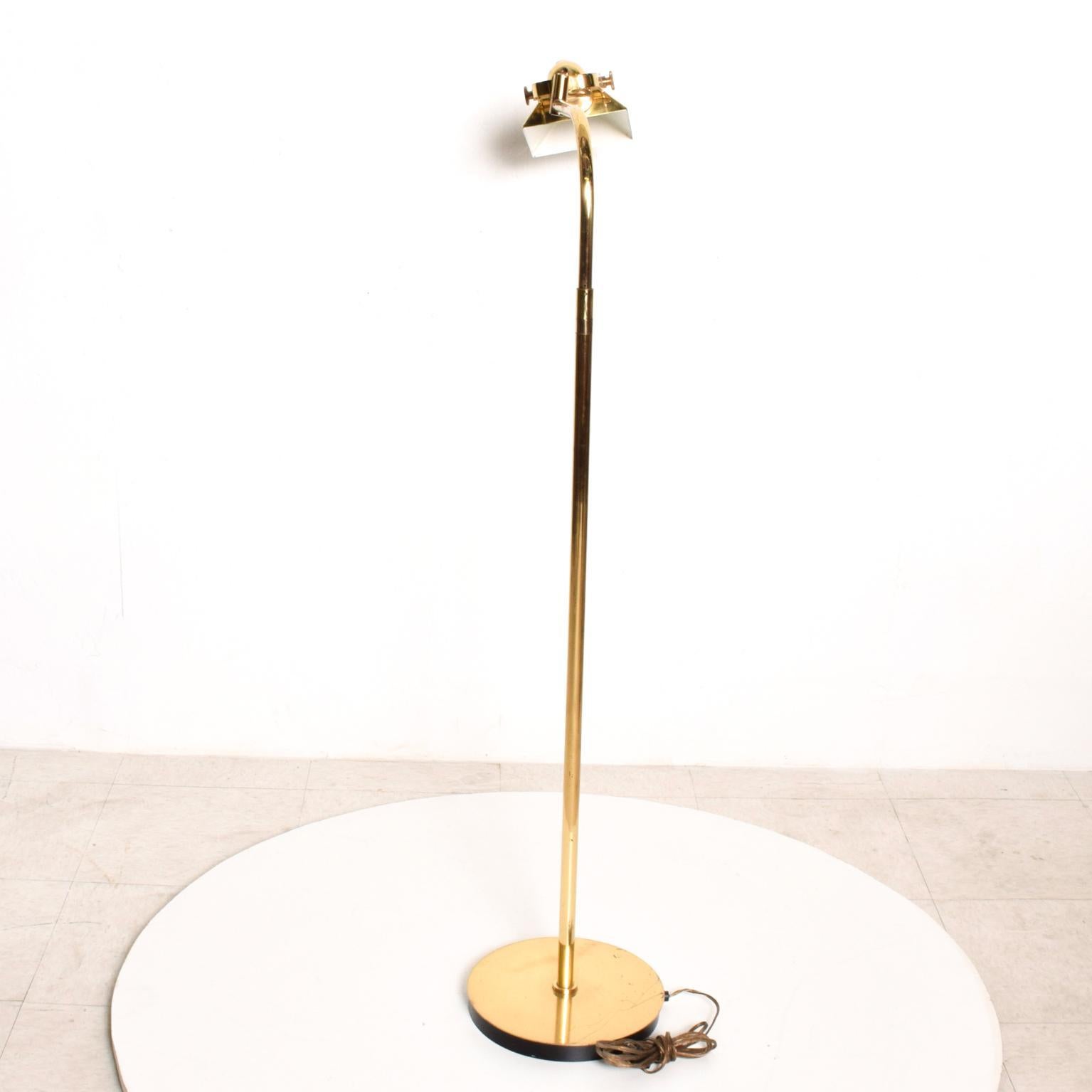 Floor LAMP by NESSEN in Brass Adjustable Task Pharmacy Pivot Reading Light 1980s In Good Condition In Chula Vista, CA