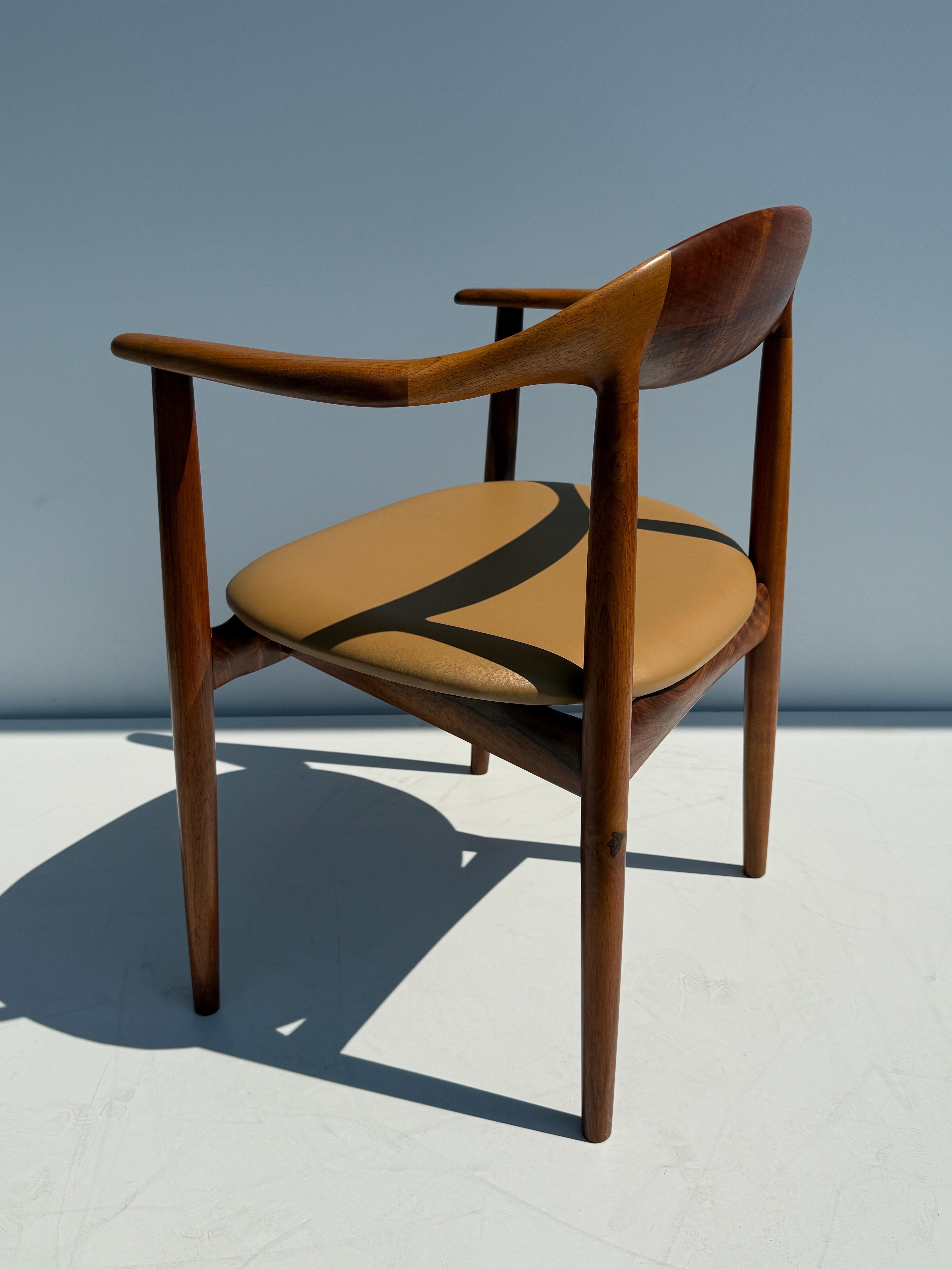 Fauteuil en teck moderne du milieu du siècle en vente 5