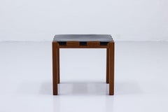 Tabouret en teck et cuir noir de style moderne du milieu du siècle dernier par Nils Troed pour Glasmäster