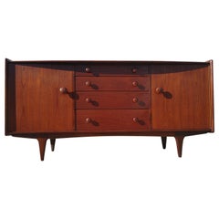 Buffet in teak del Mid Century Modern di Younger