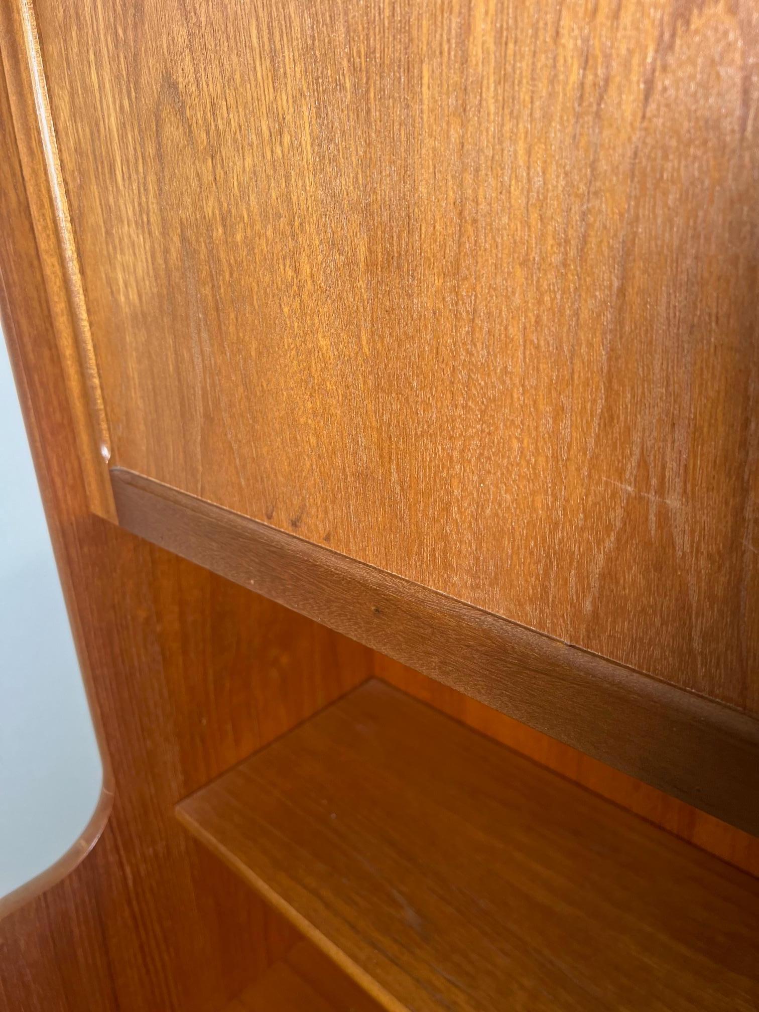 Mid Century Modern Teak Buffet Hutch Display China Cabinet By Nathan Furniture 5