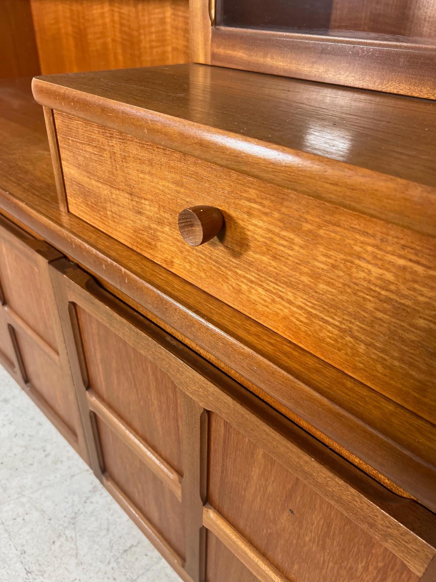 Mid Century Modern Teak Buffet Hutch Display China Cabinet By Nathan Furniture 10