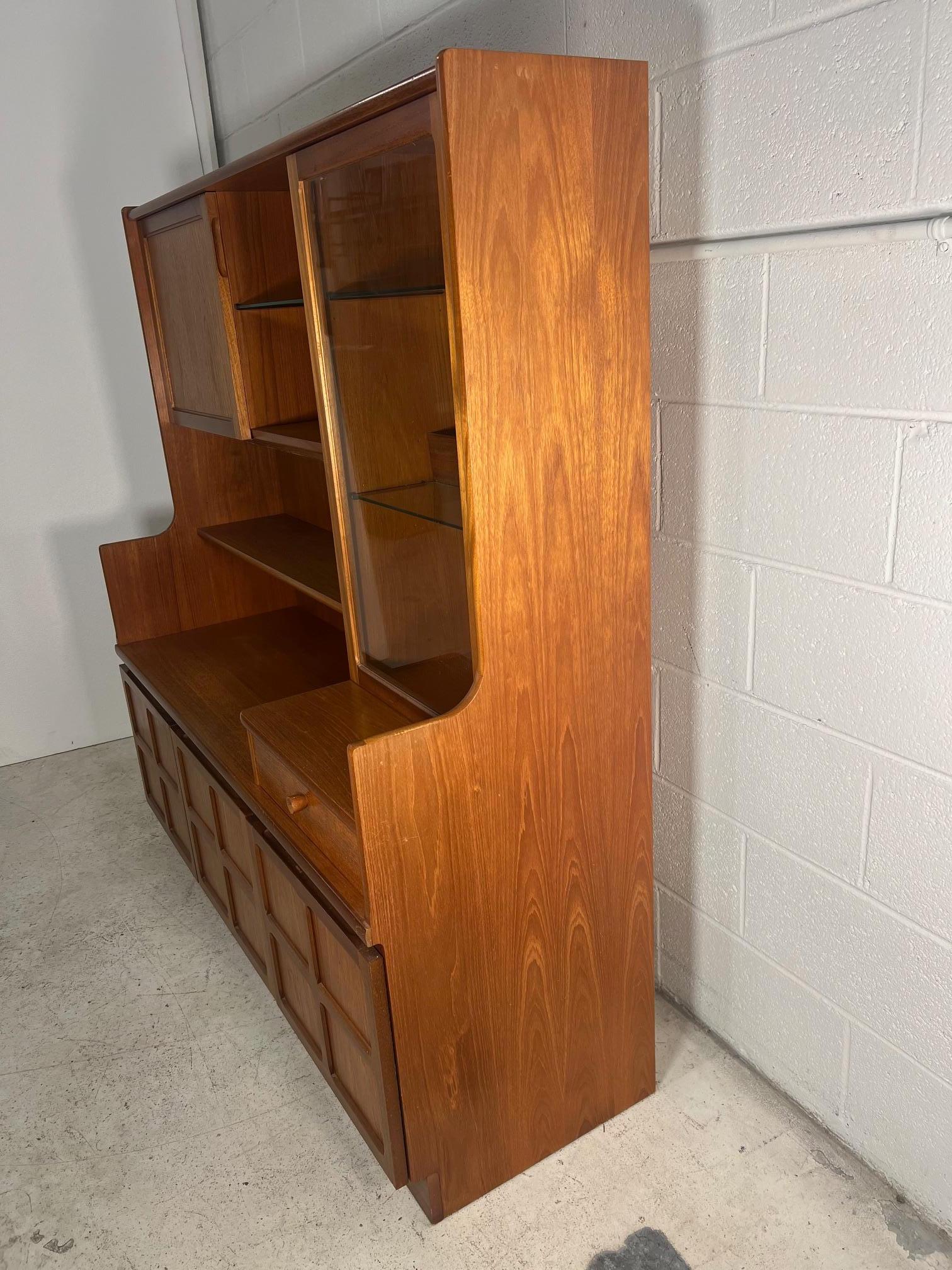 Mid Century Modern Teak Buffet Hutch Display China Cabinet By Nathan Furniture 11