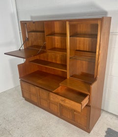 Mid Century Modern Teak Buffet Hutch Display China Cabinet By Nathan Furniture
