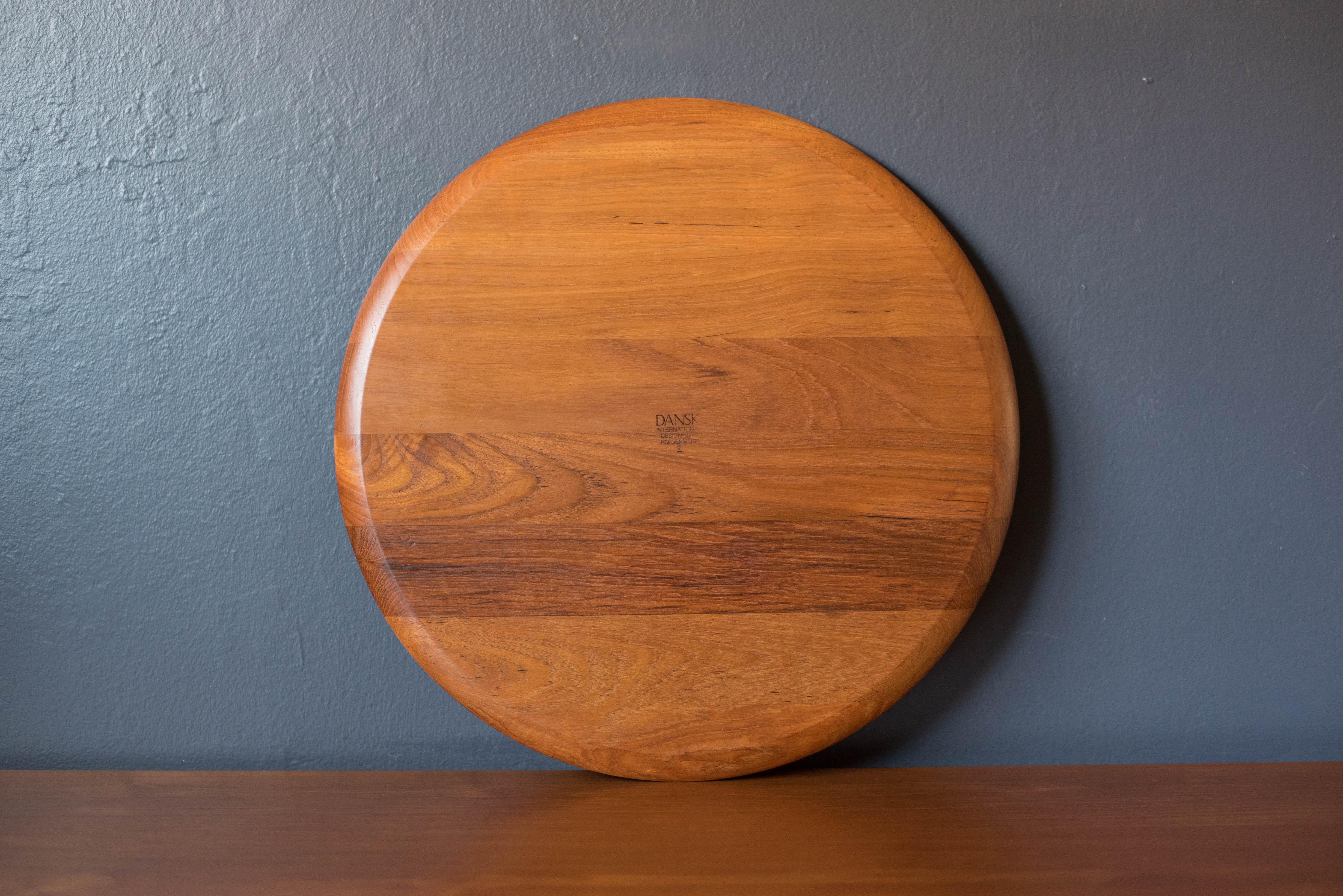 Mid-Century Modern Teak Carving Board Platter by Jens H. Quistgaard for Dansk 3