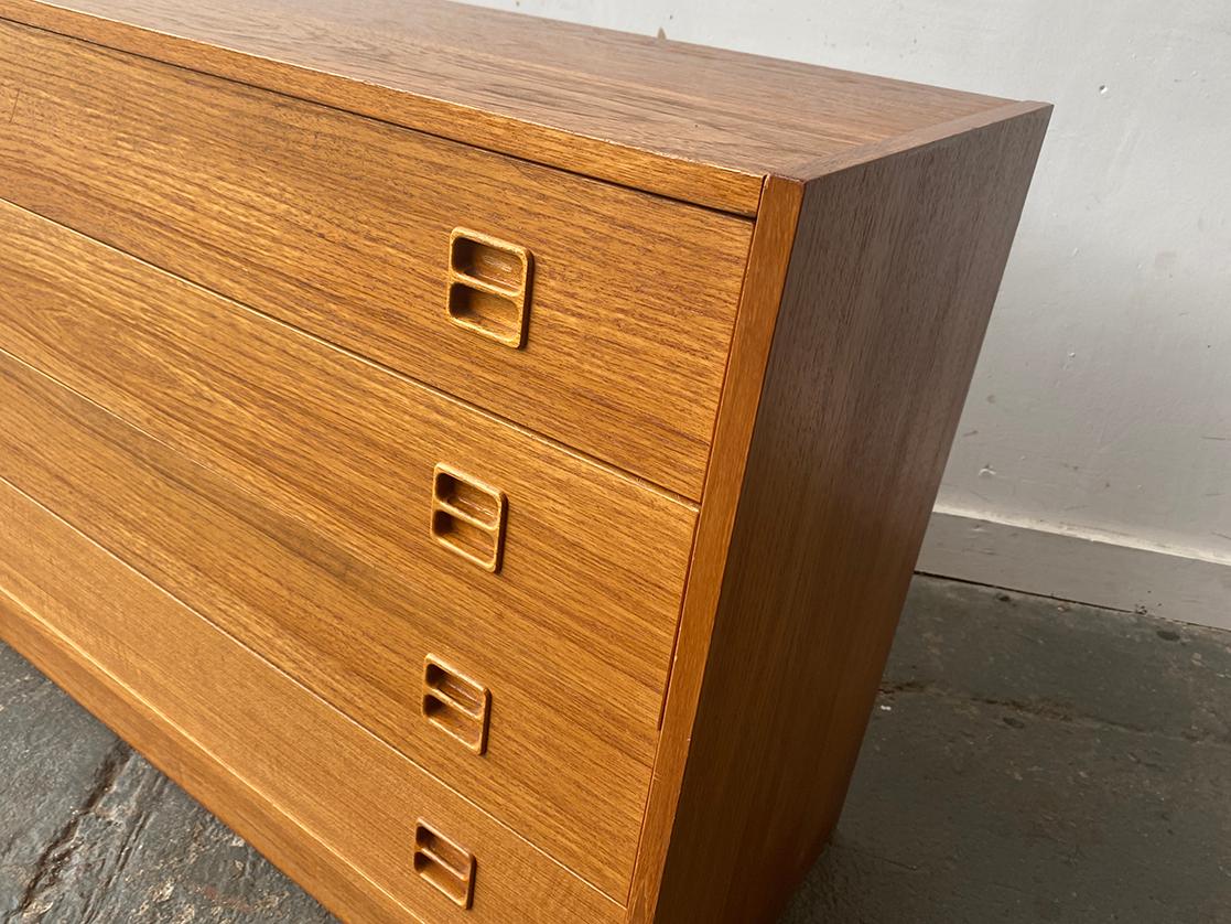 Moderne Kommode aus Teakholz für die Jahrhundertmitte von Sejling Skabe, Dänemark, 1960er Jahre (20. Jahrhundert) im Angebot