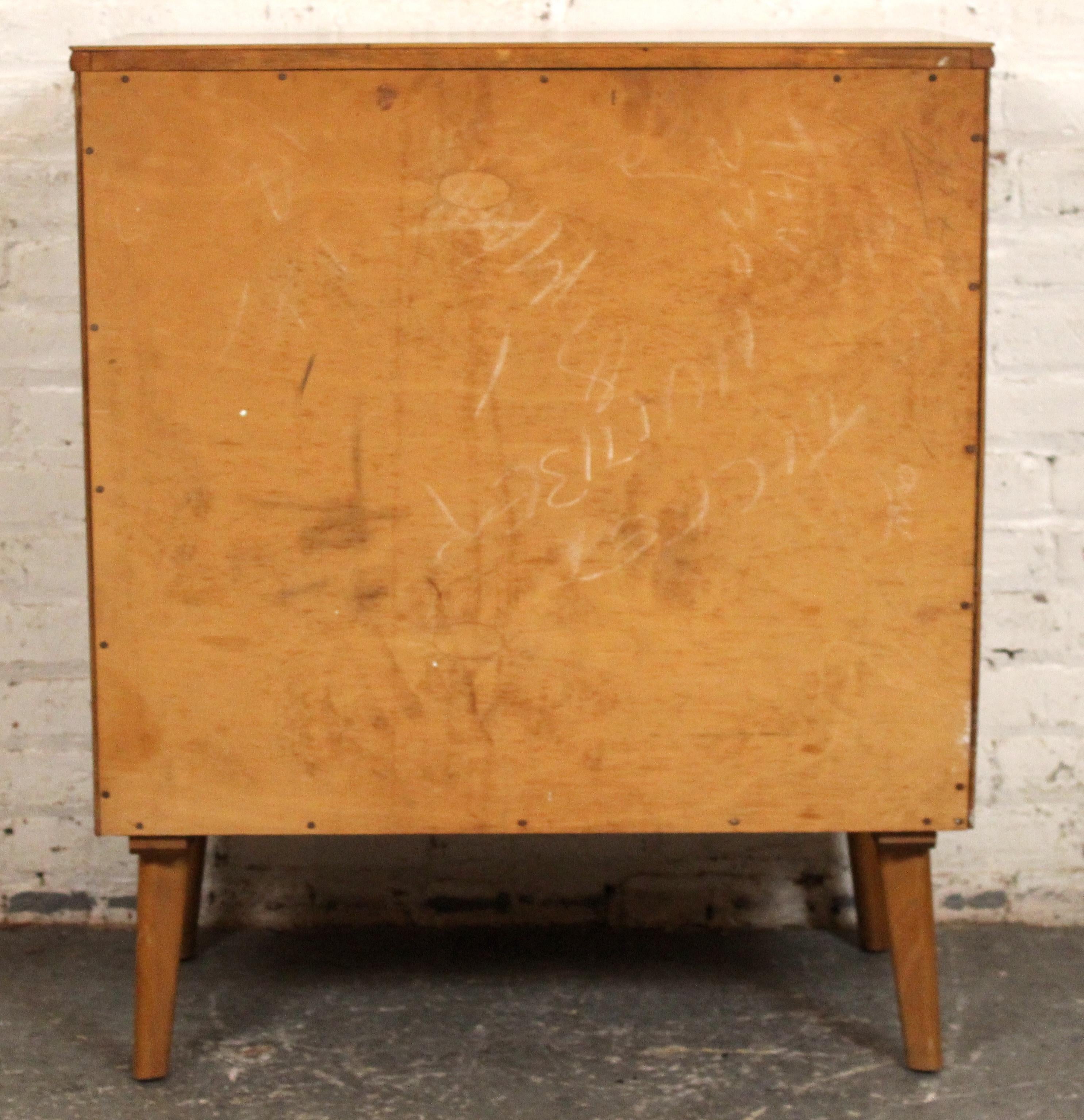 20th Century Mid-Century Modern Teak Chest of Drawers For Sale