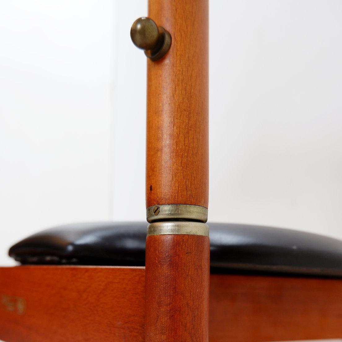Chaise de valet de chambre en teck moderne du milieu du siècle par Fratelli Reguitti Italie, années 1960 en vente 5