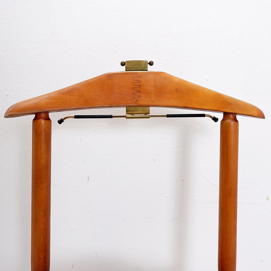 Chaise de valet de chambre en teck moderne du milieu du siècle par Fratelli Reguitti Italie, années 1960 en vente 8