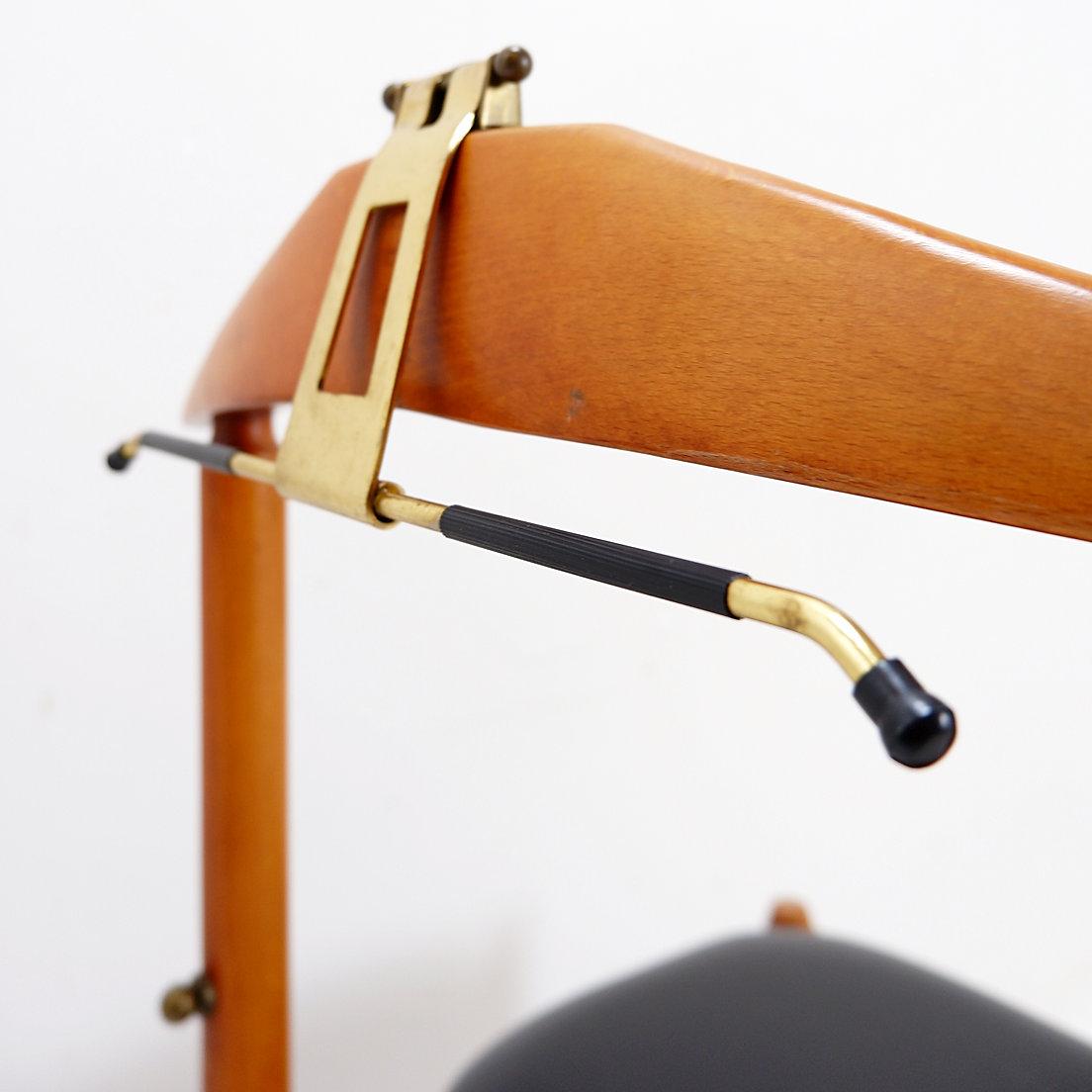 Chaise de valet de chambre en teck moderne du milieu du siècle par Fratelli Reguitti Italie, années 1960 Bon état - En vente à Linkebeek, BE