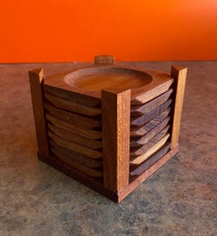 Modernes Untersetzerset aus Teakholz von Anri Form (Mitte des Jahrhunderts)