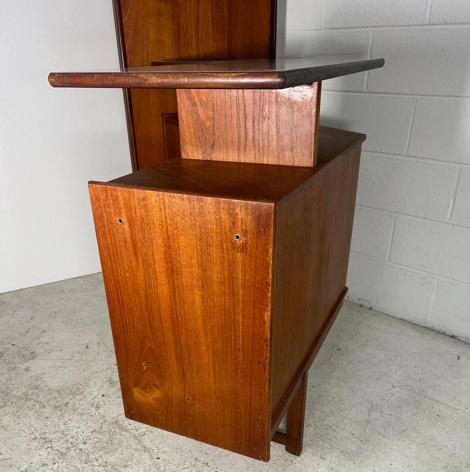 Mid Century Modern Teak Cocktail Home Bar By Turnidge Of London For Sale 3