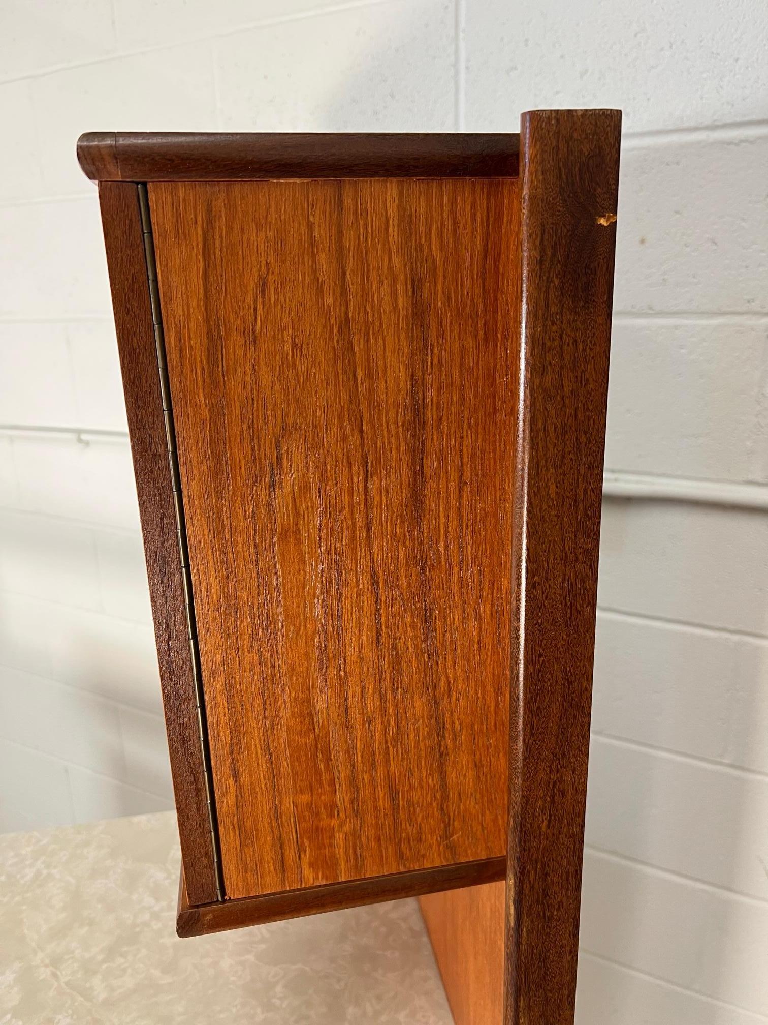 Mid Century Modern Teak Cocktail Home Dry Bar With Side Panel By Turnidge In Good Condition In Atlanta, GA