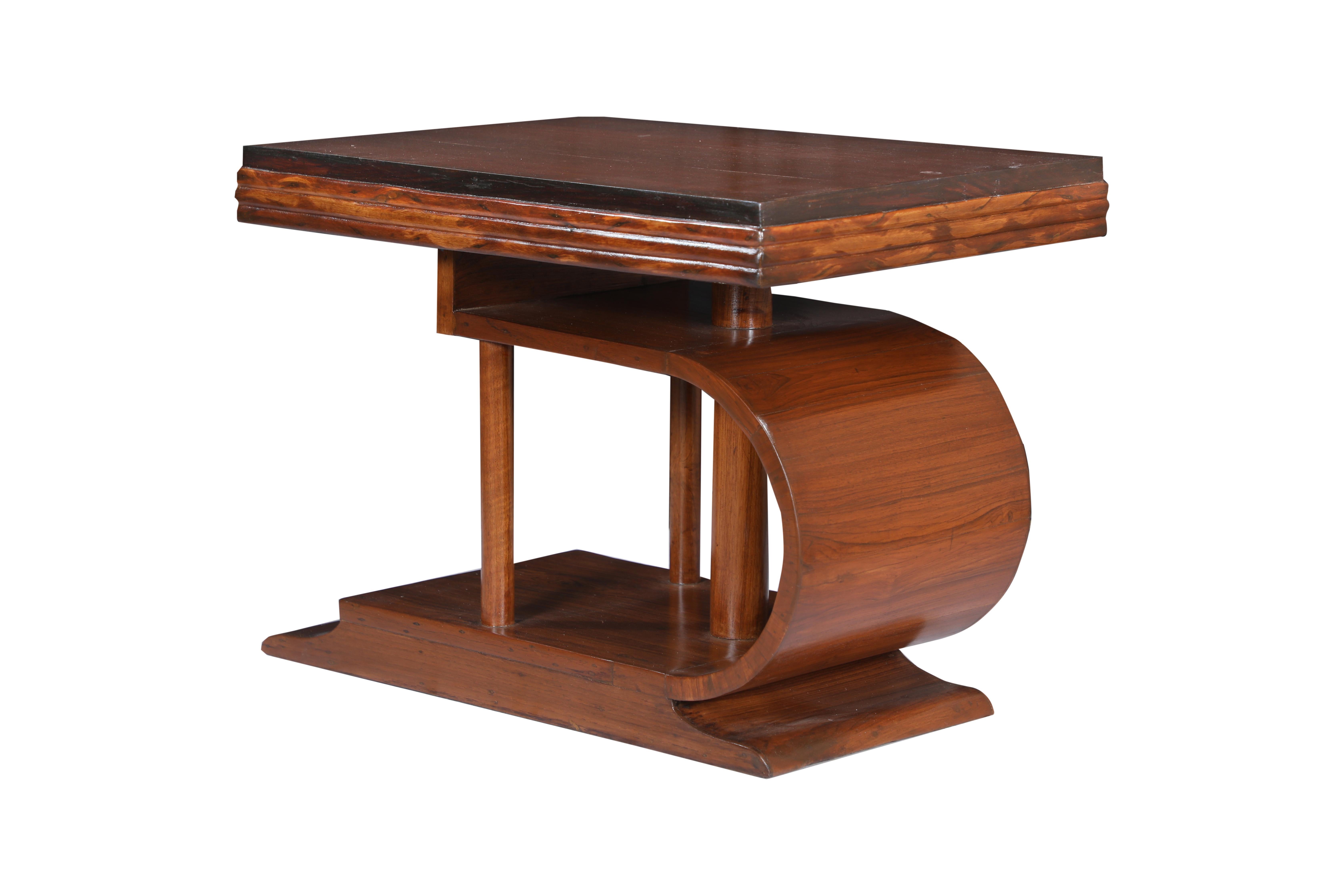 Mid-Century Modern Teak Coffee or Cocktail Table In Good Condition For Sale In Nantucket, MA