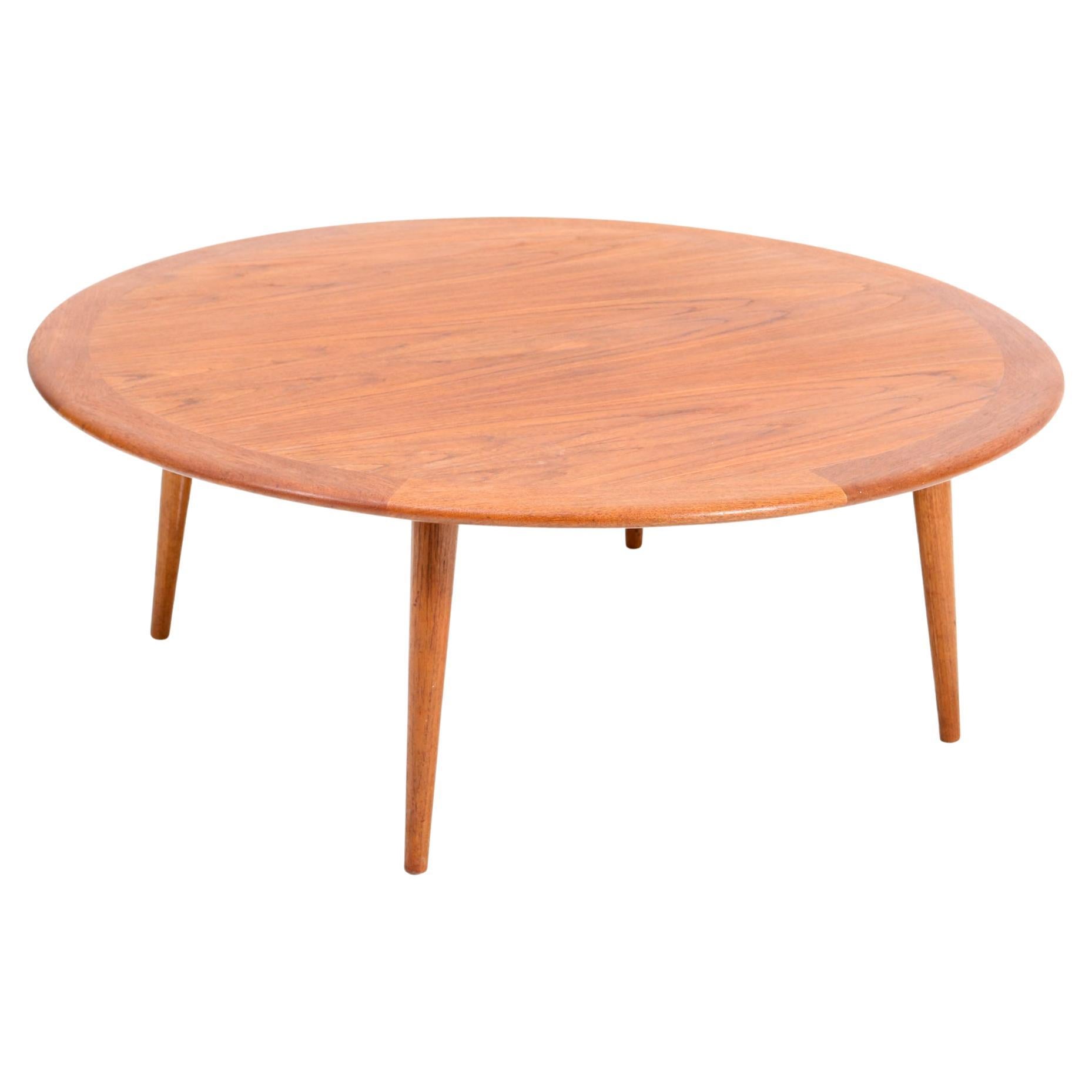 Mid-Century Modern Teak Coffee Table by Pander, 1960s For Sale