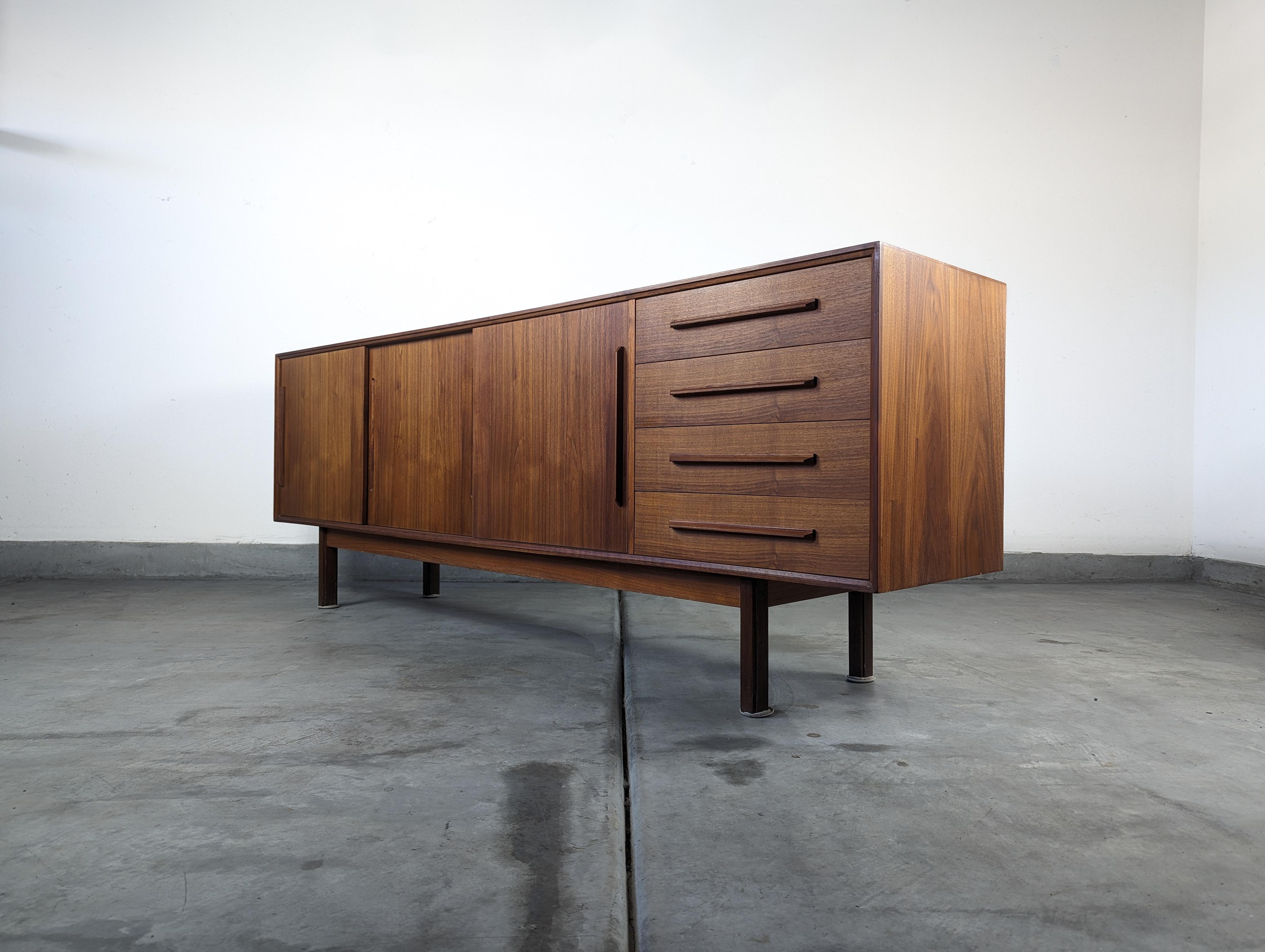 Mid-20th Century Mid Century Modern Teak Credenza/Buffet by Ib Kofod-Larsen for Faarup, c1960s For Sale