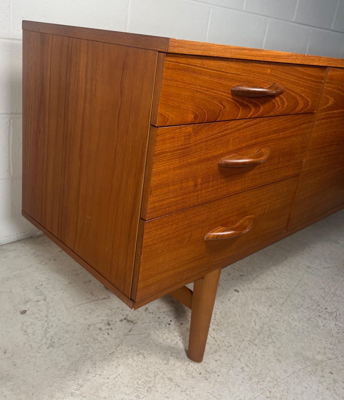 Mid Century Modern Teak Credenza By Avalon UK 10