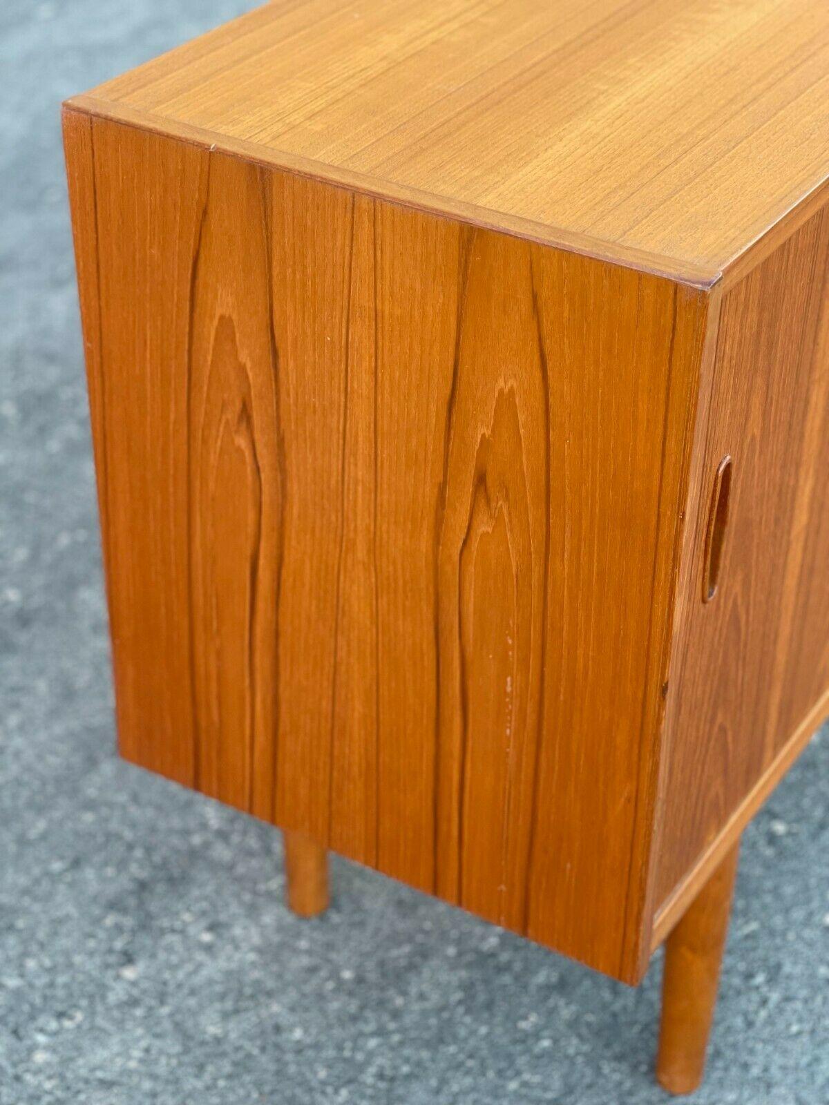 Mid-Century Modern Teak Credenza by Nils Jonsson for Hugo Troeds 7