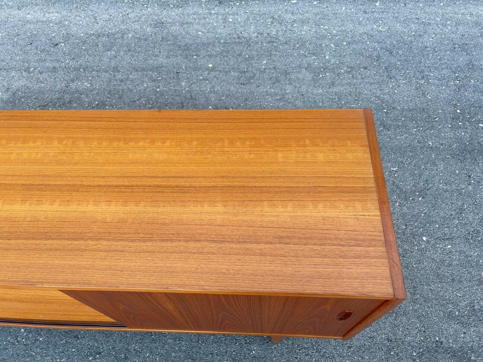 Mid-Century Modern Teak Credenza by Nils Jonsson for Hugo Troeds 4