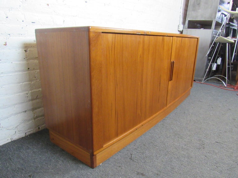 MidCentury Modern Teak Credenza For Sale at 1stDibs