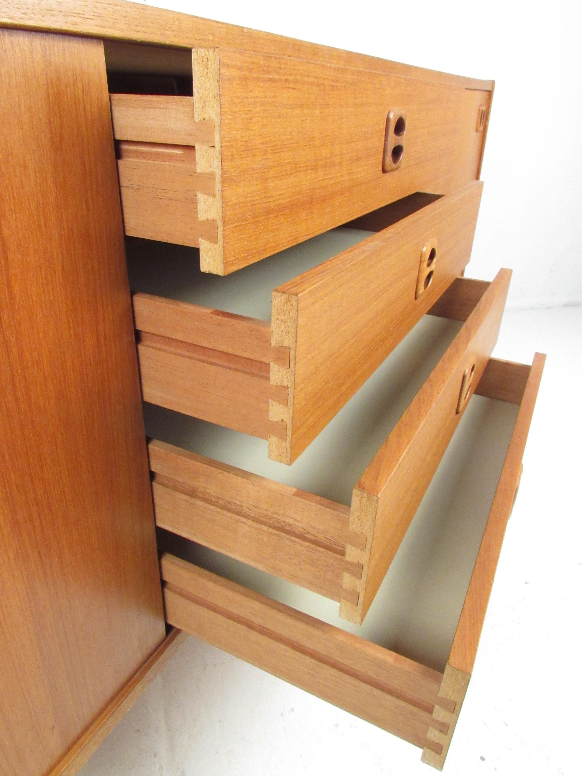 Mid-Century Modern Teak Credenza 4