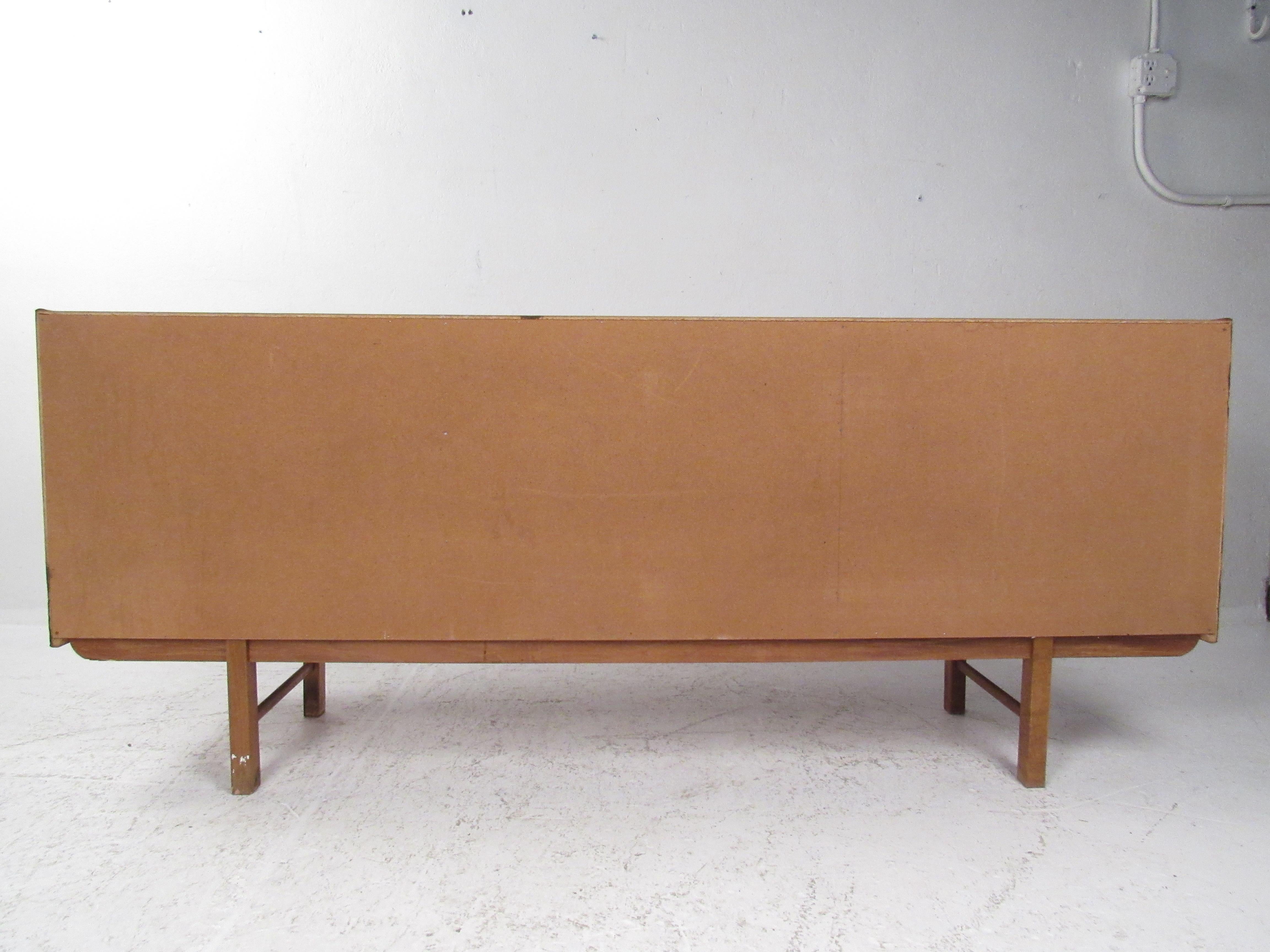 Mid-Century Modern Teak Credenza 9