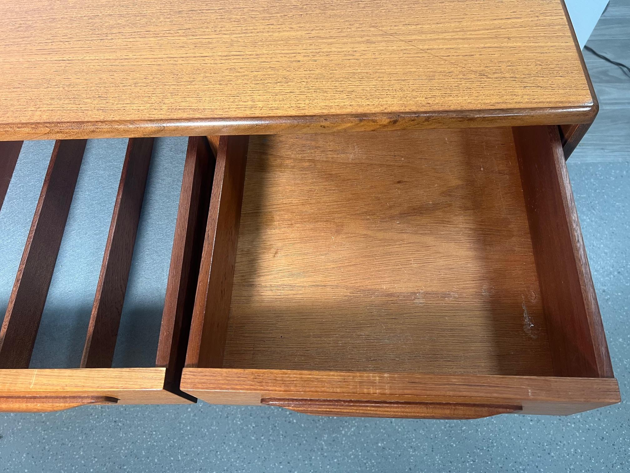 Mid Century Modern Teak Credenza G Plan Fresco In Good Condition For Sale In Atlanta, GA