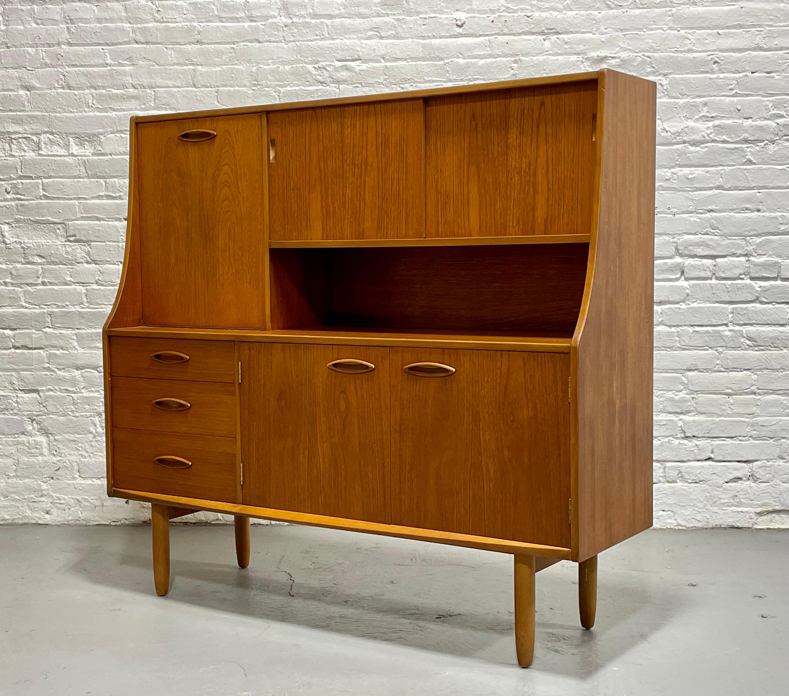 Mid-20th Century Mid Century MODERN Teak Credenza / SIDEBOARD by G-Plan, c. 1960s