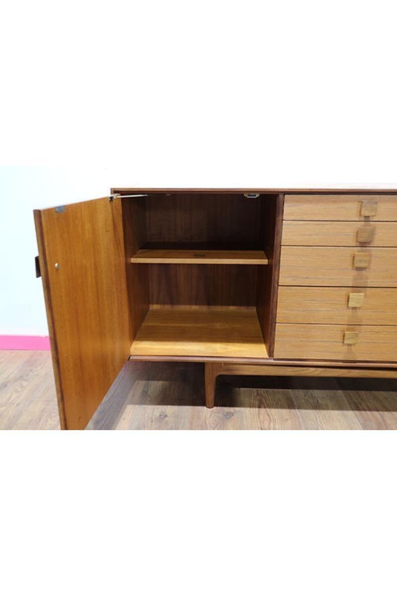 Mid Century Modern Teak Credenza Sideboard by lb Kofod Larsen for G Plan In Good Condition In Los Angeles, CA